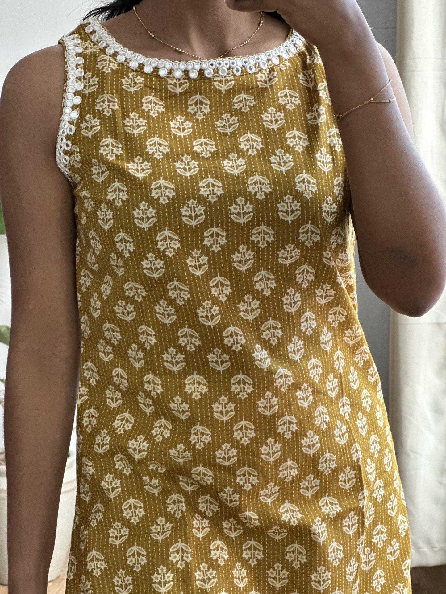 Sleeveless Cotton Kurta