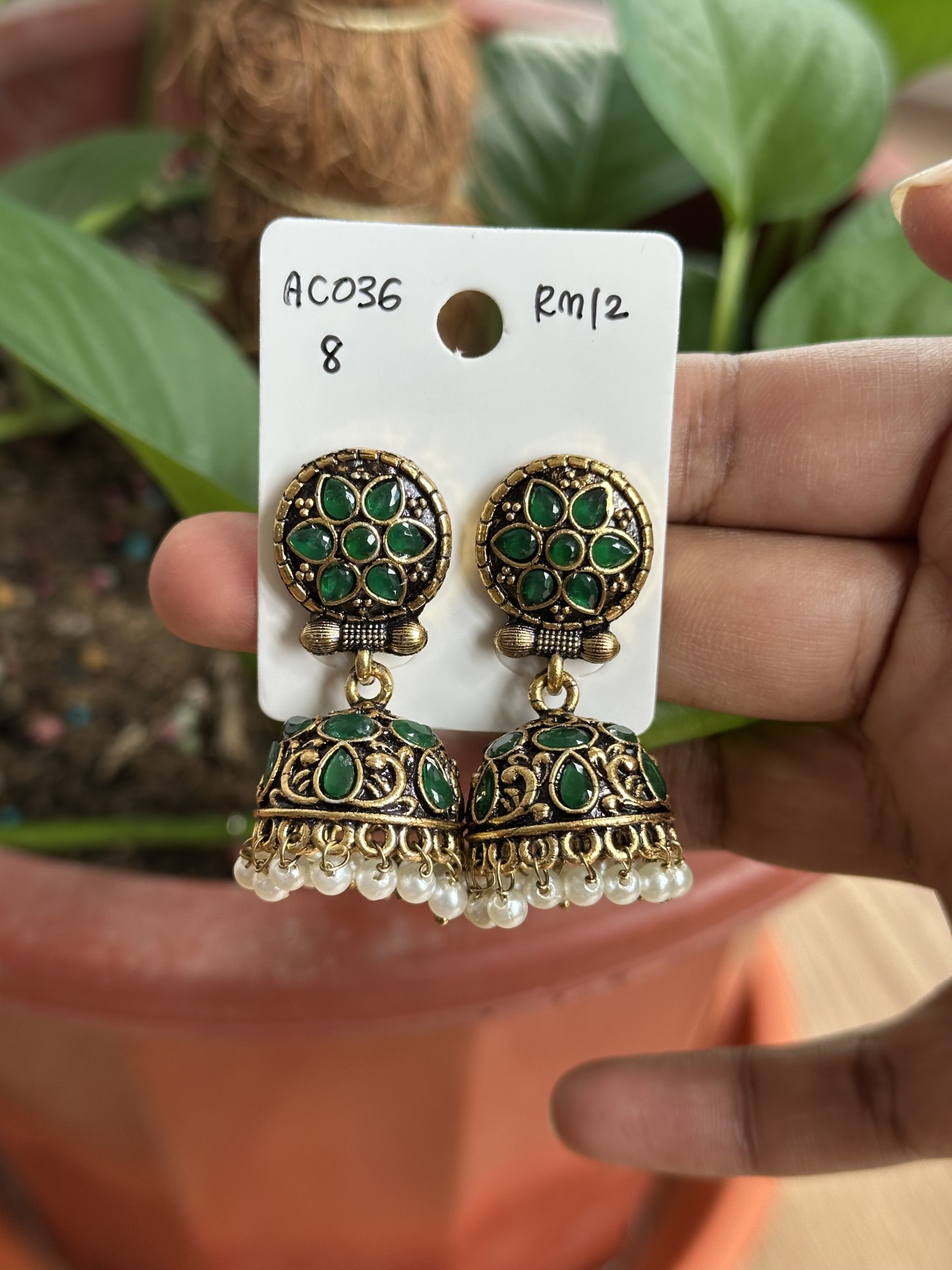 Stone Jhumka
