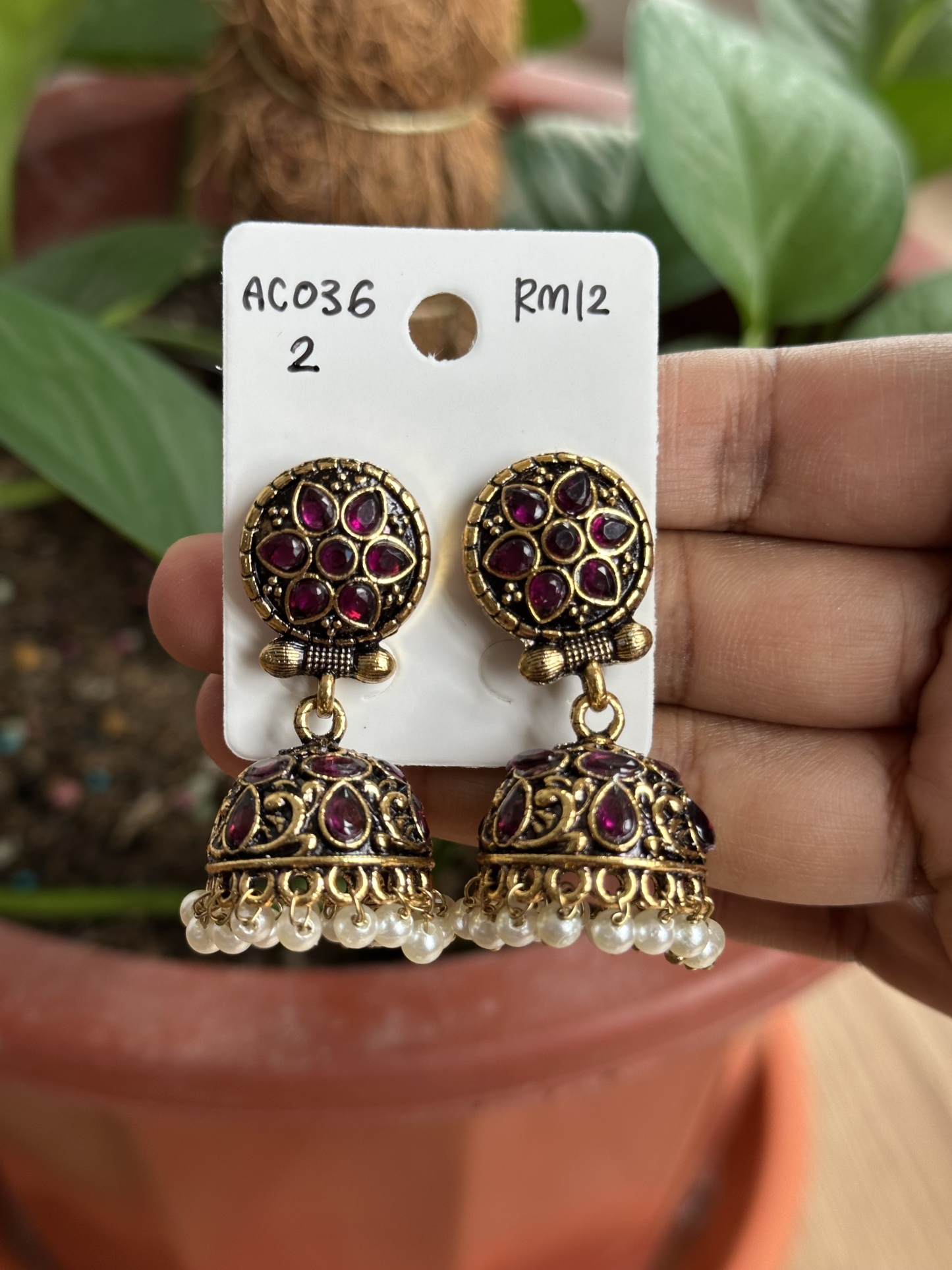 Stone Jhumka