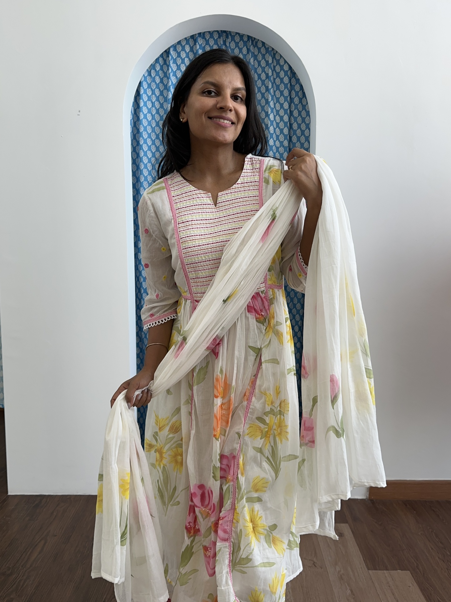 White Mul Cotton Suit