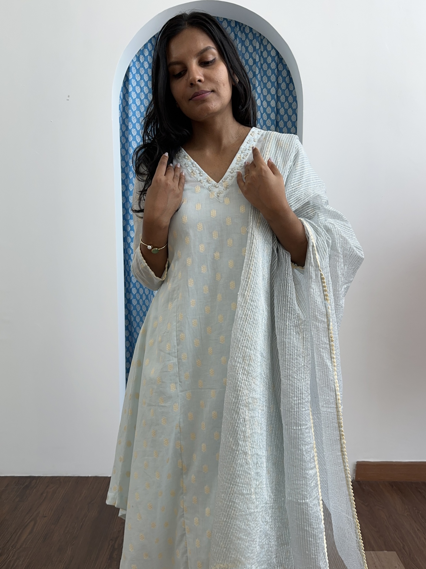 Apple Cut Handwork Suit