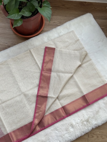 Maheshwari Handloom Check Saree