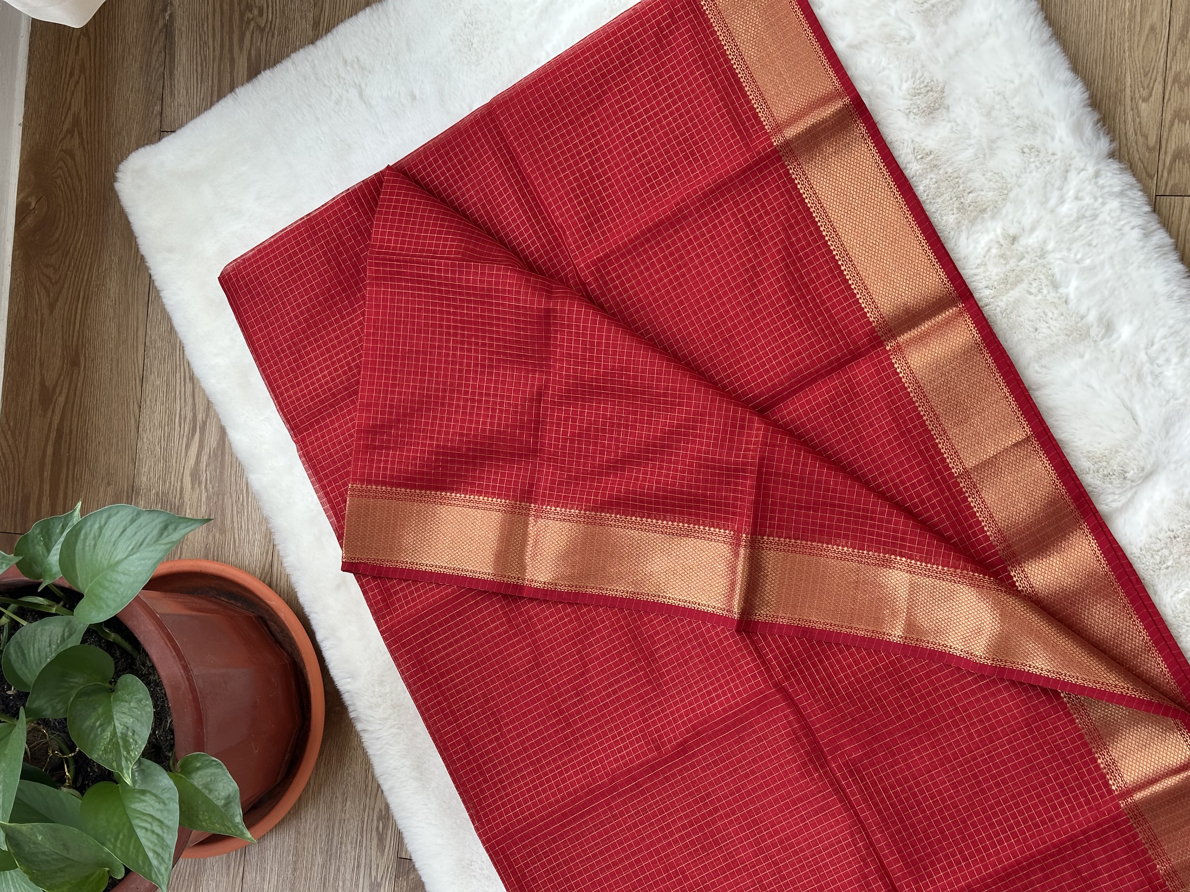 Maheshwari Handloom Check Saree
