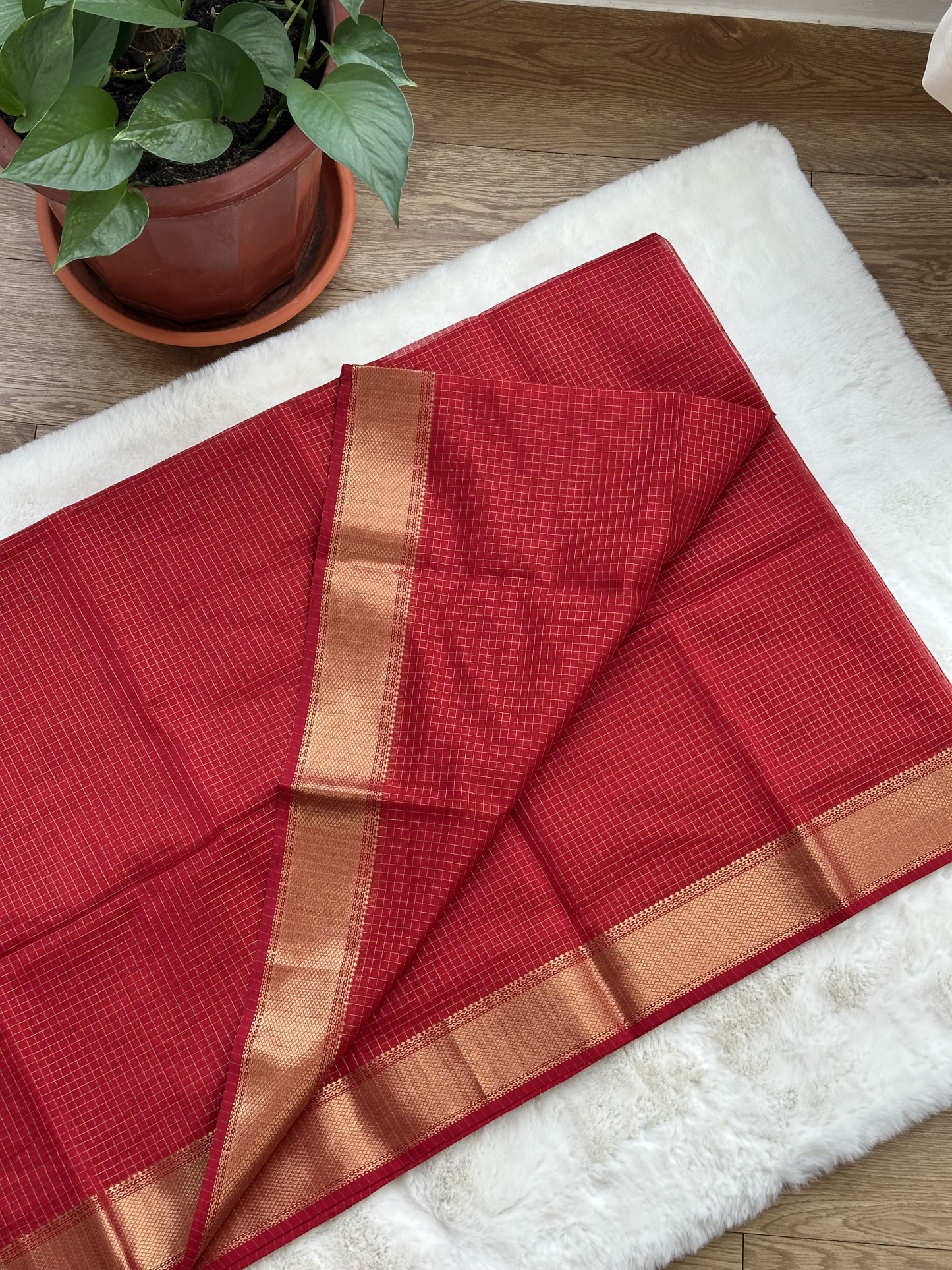 Maheshwari Handloom Check Saree