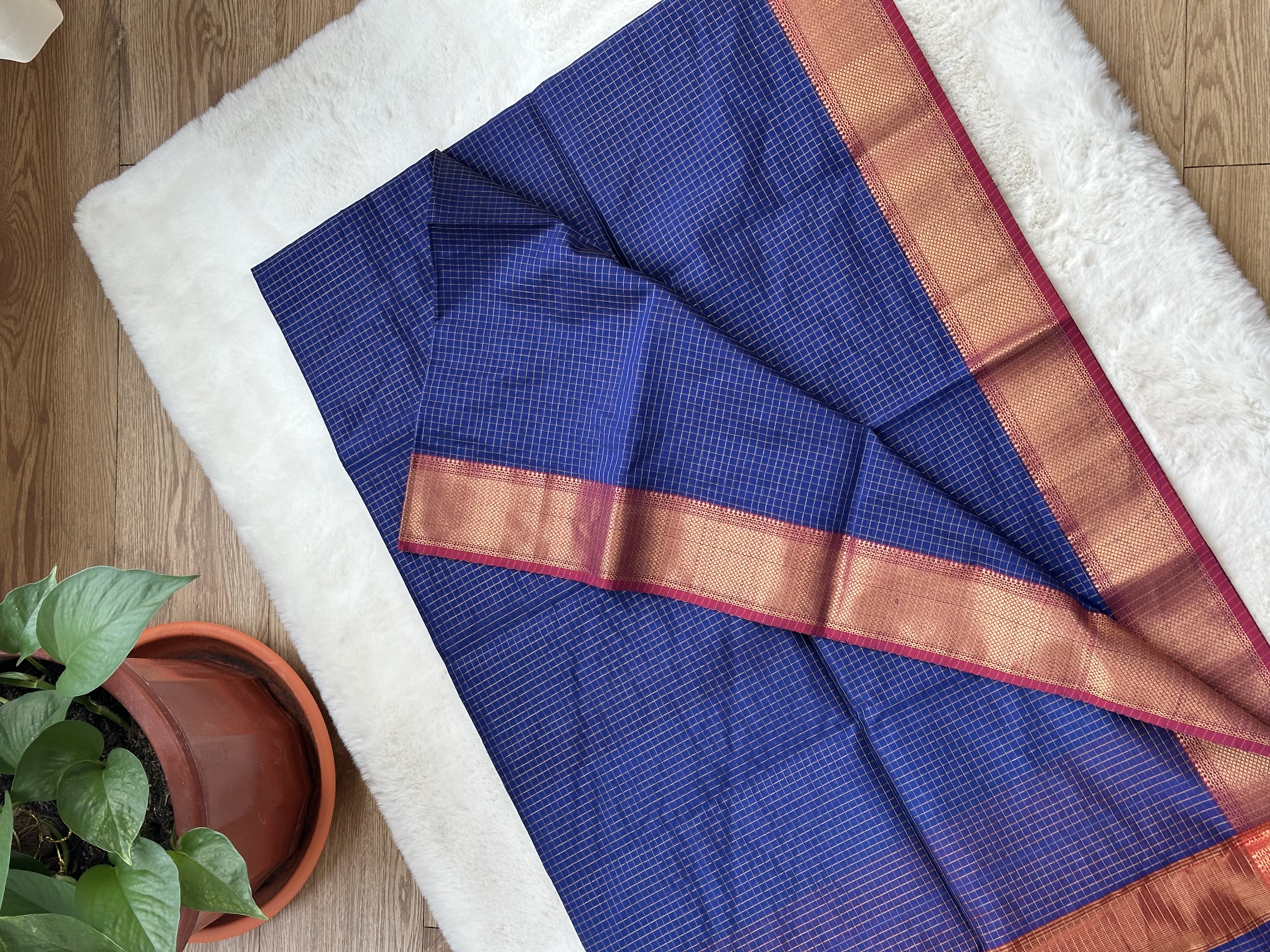 Maheshwari Handloom Check Saree