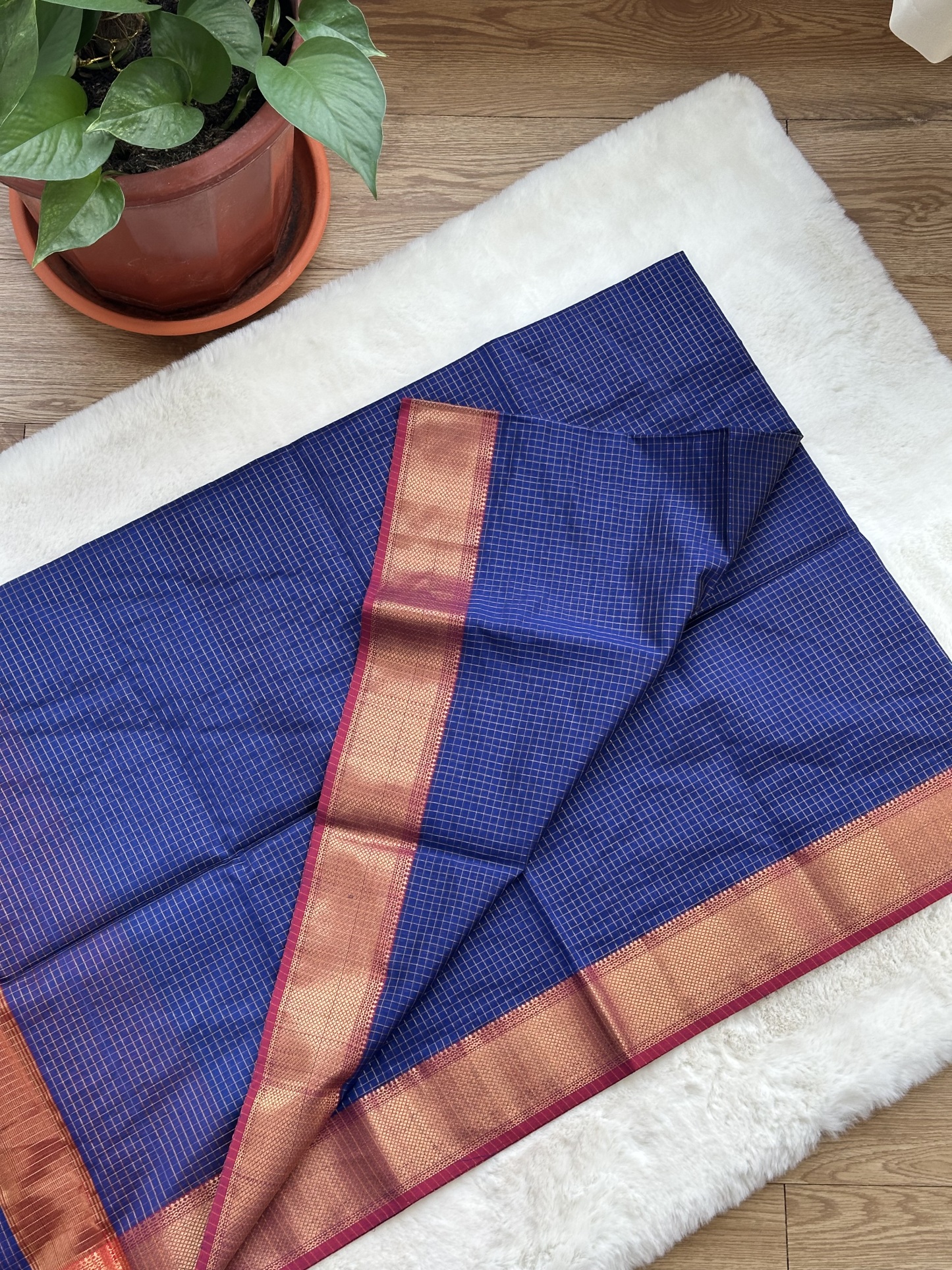 Maheshwari Handloom Check Saree