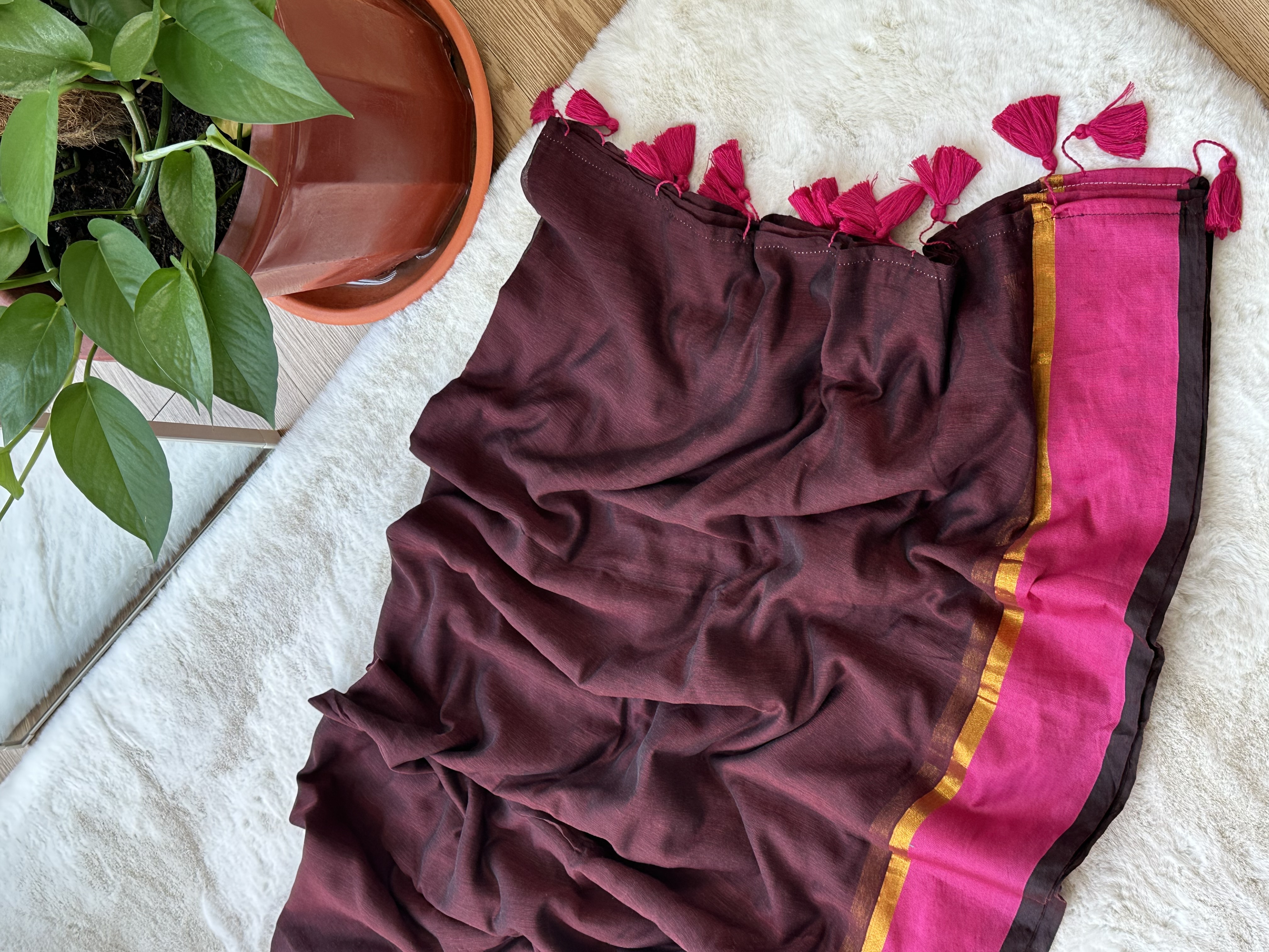 Contrast Border Mul Saree