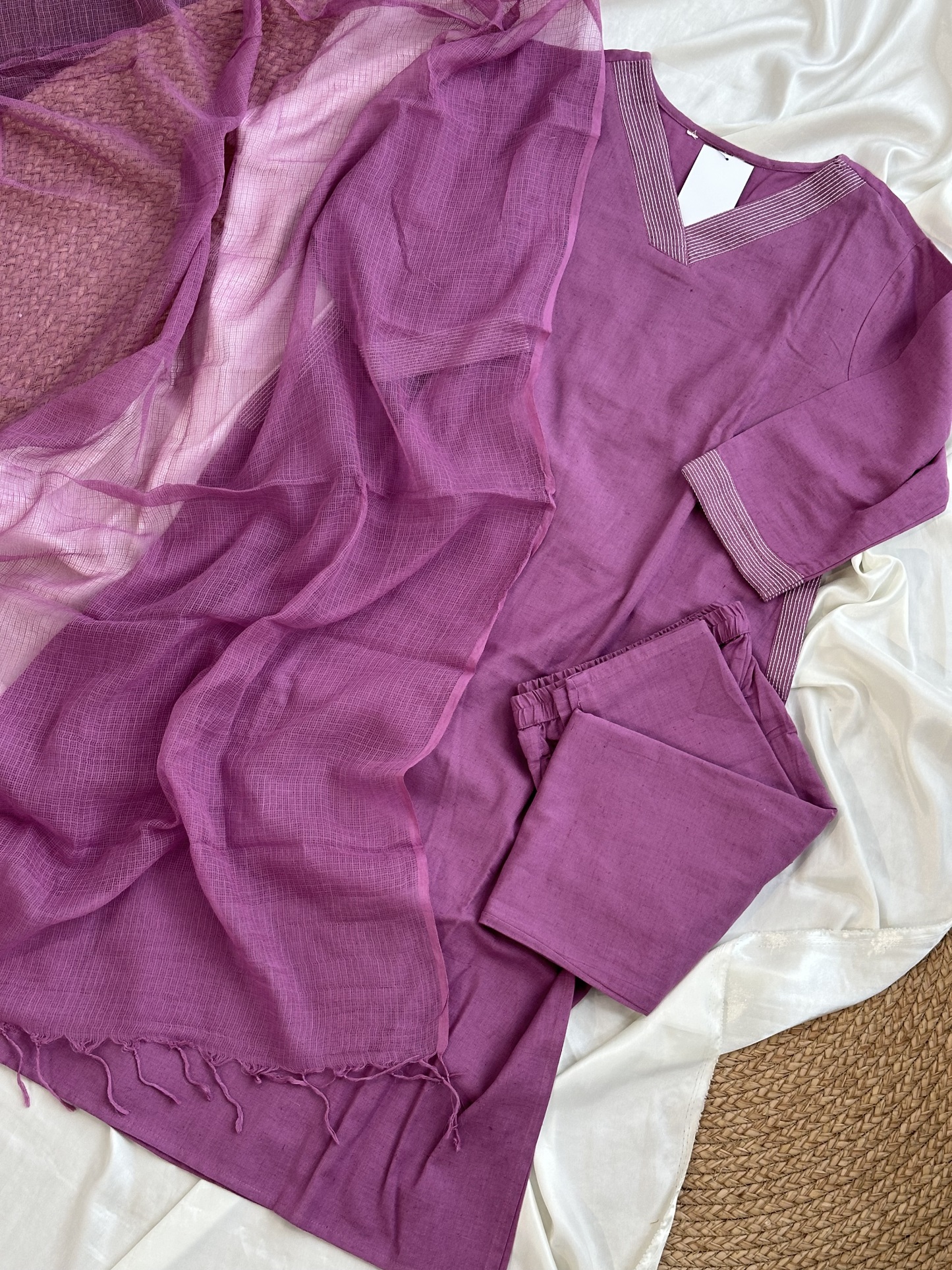 Solid Threadwork Kurta Set