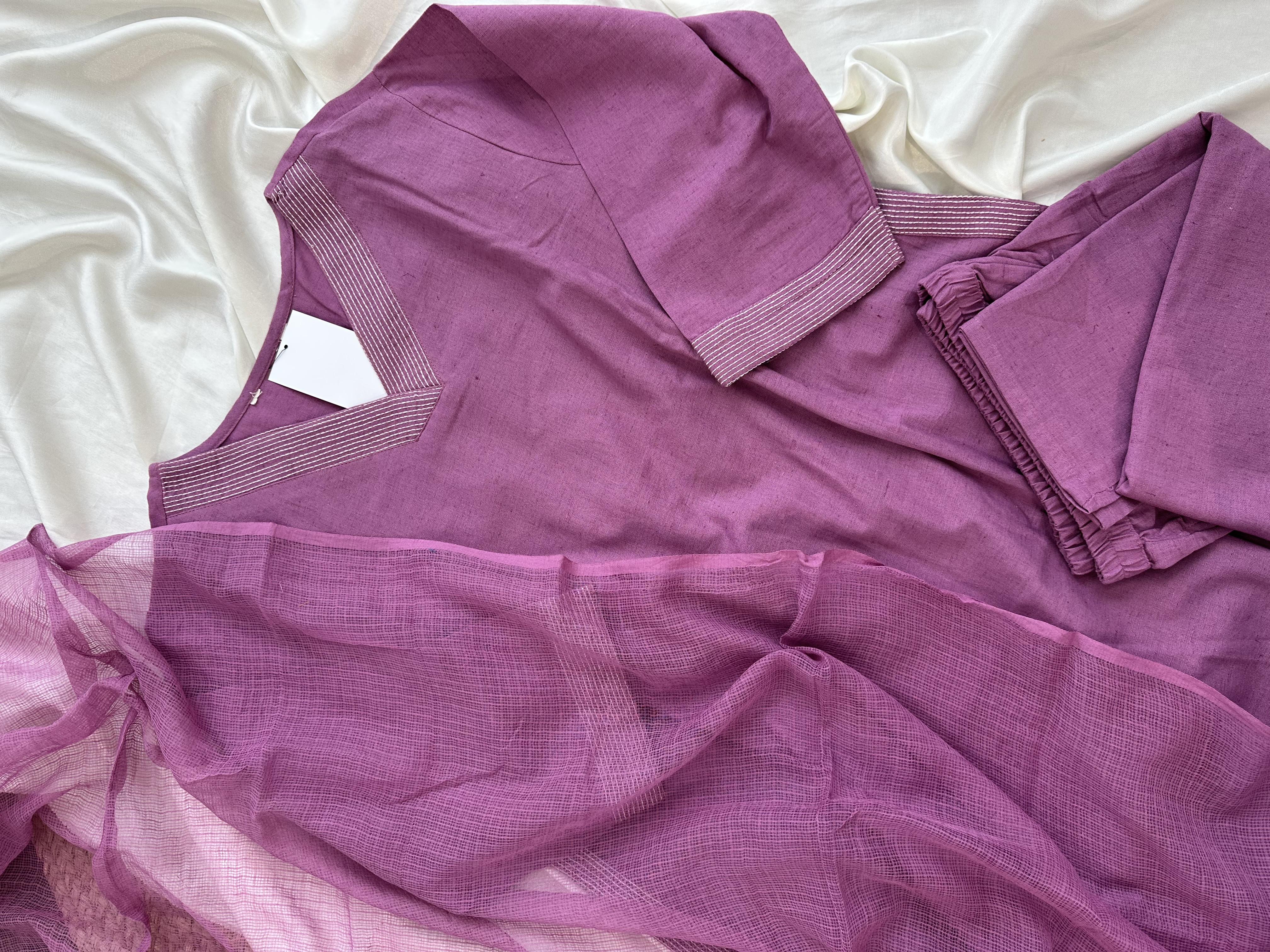 Solid Threadwork Kurta Set