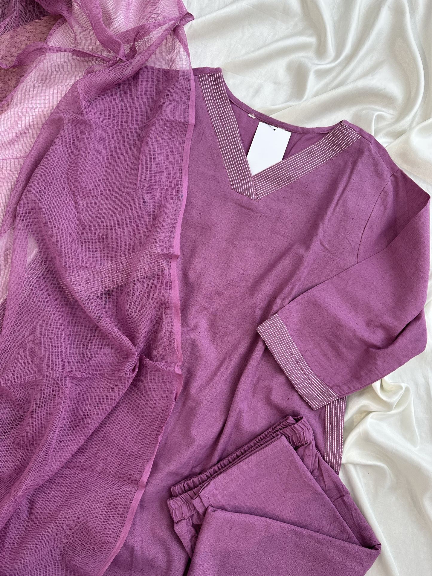 Solid Threadwork Kurta Set