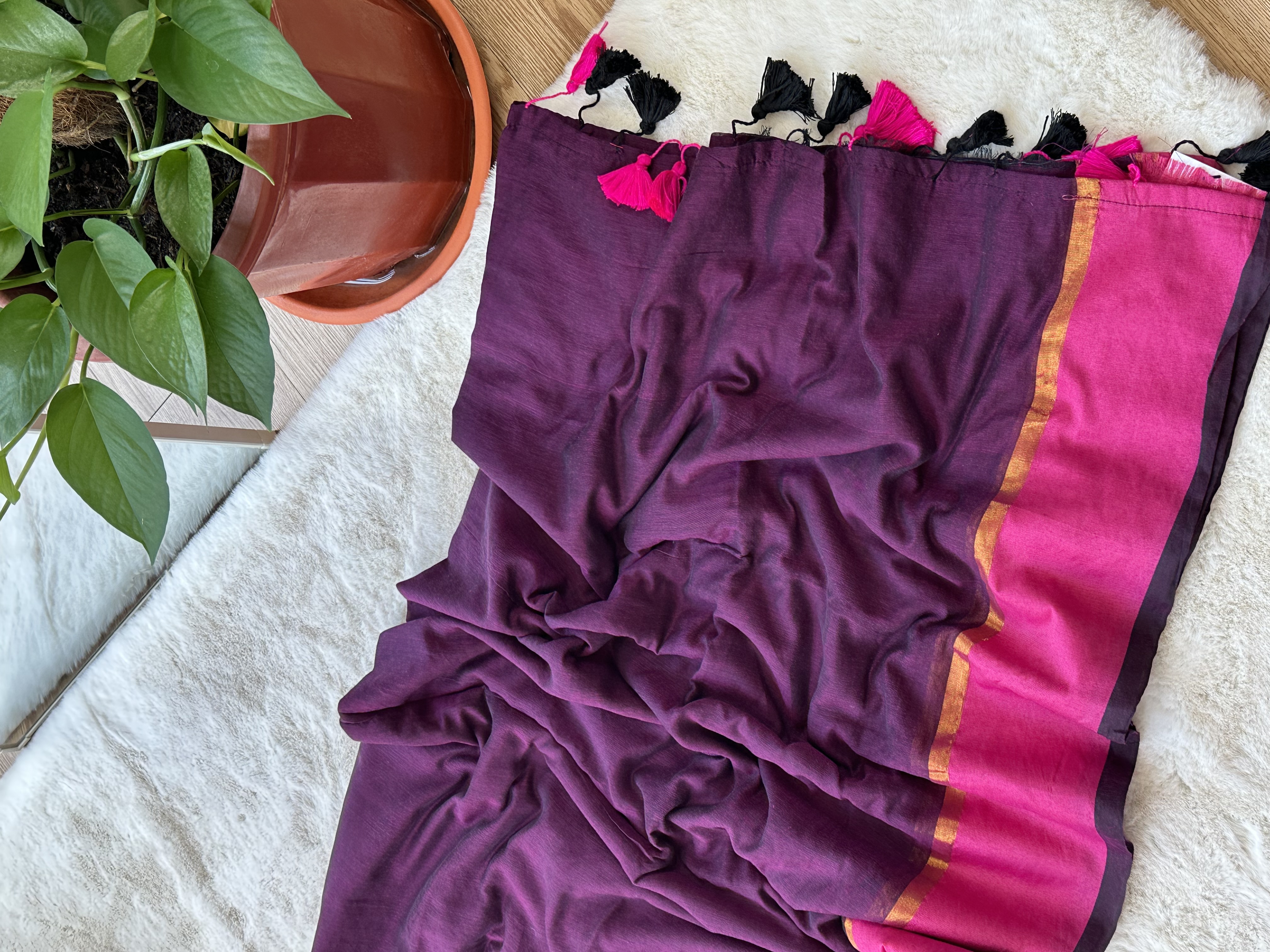 Contrast Border Mul Saree