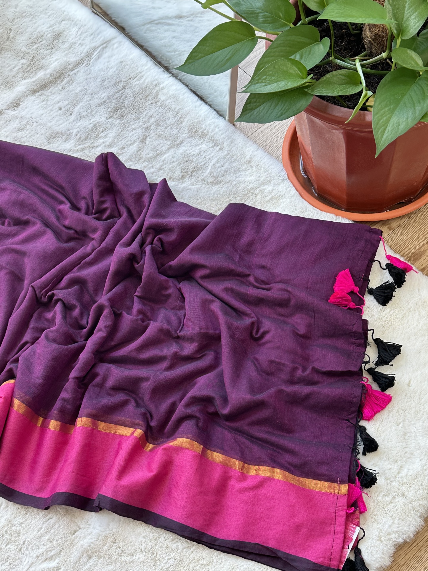 Contrast Border Mul Saree