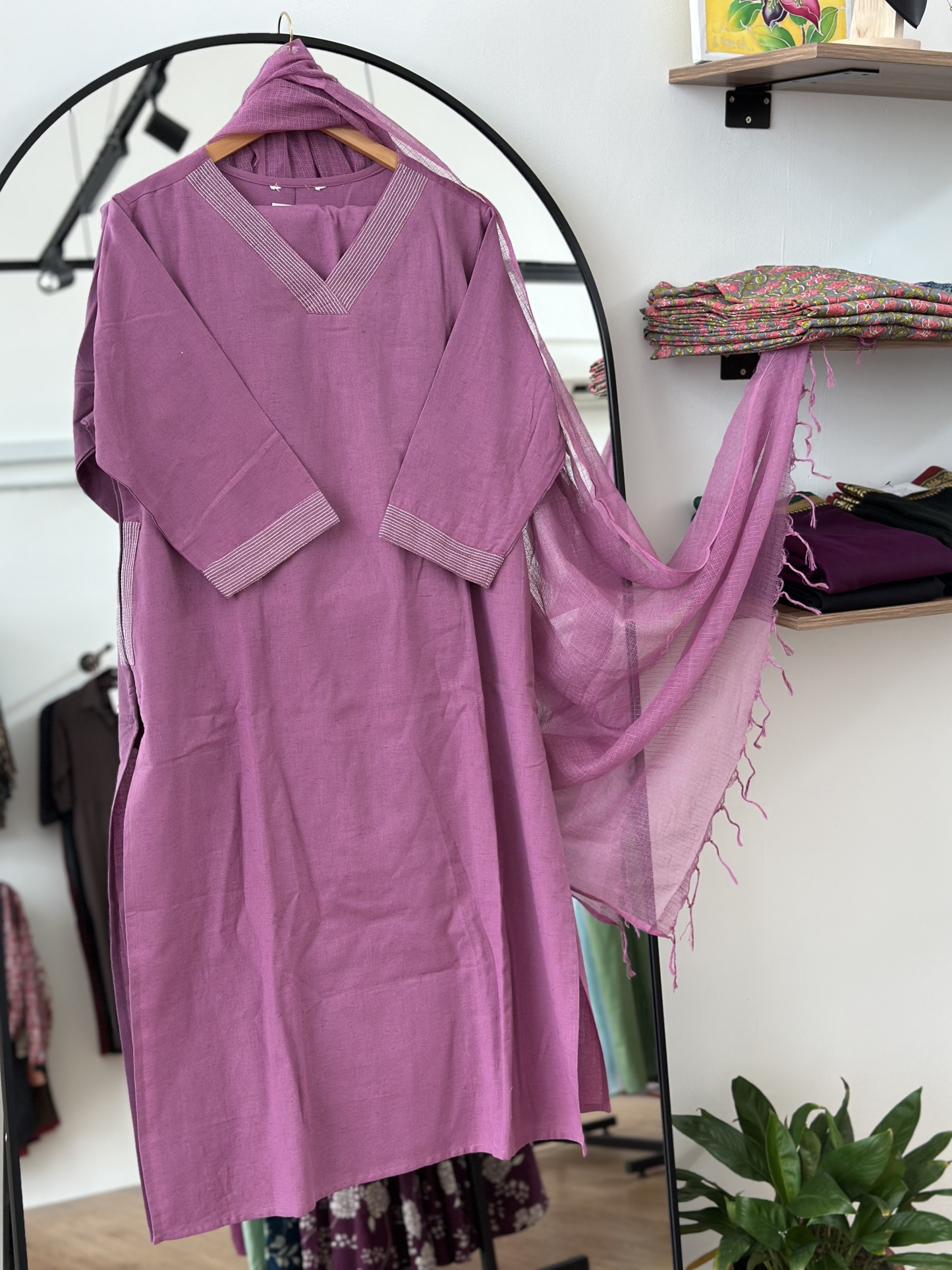Solid Threadwork Kurta Set