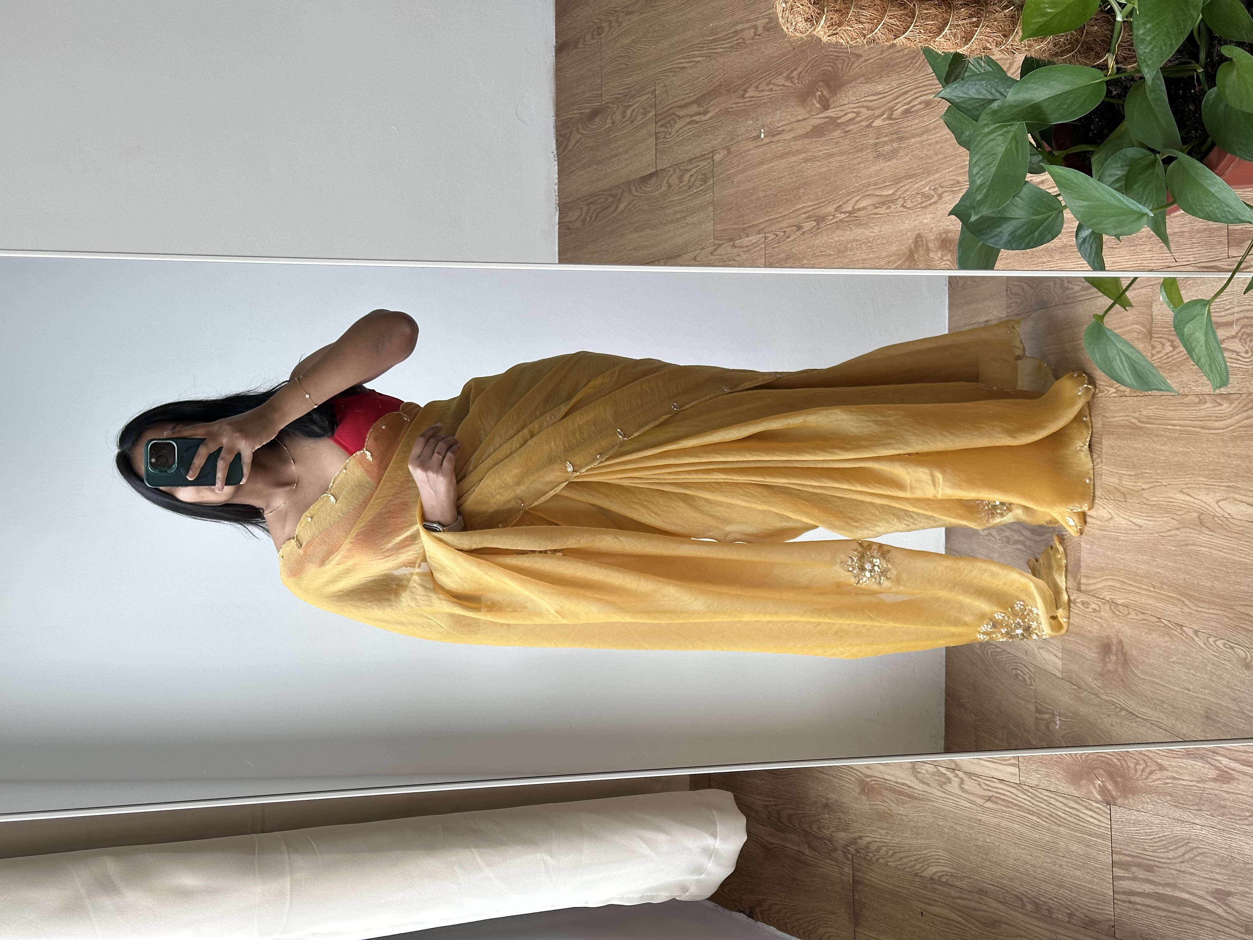 Double Tone Tissue Saree