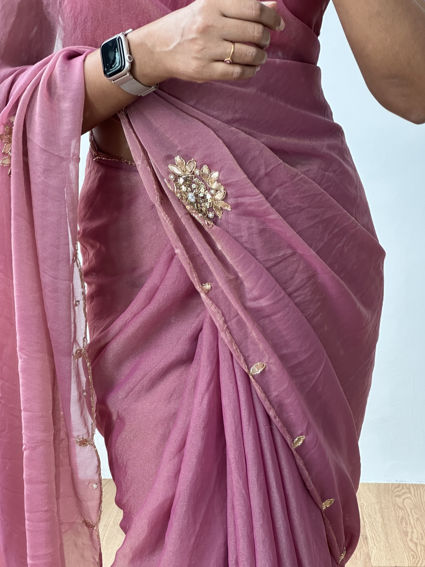 Double Tone Tissue Saree