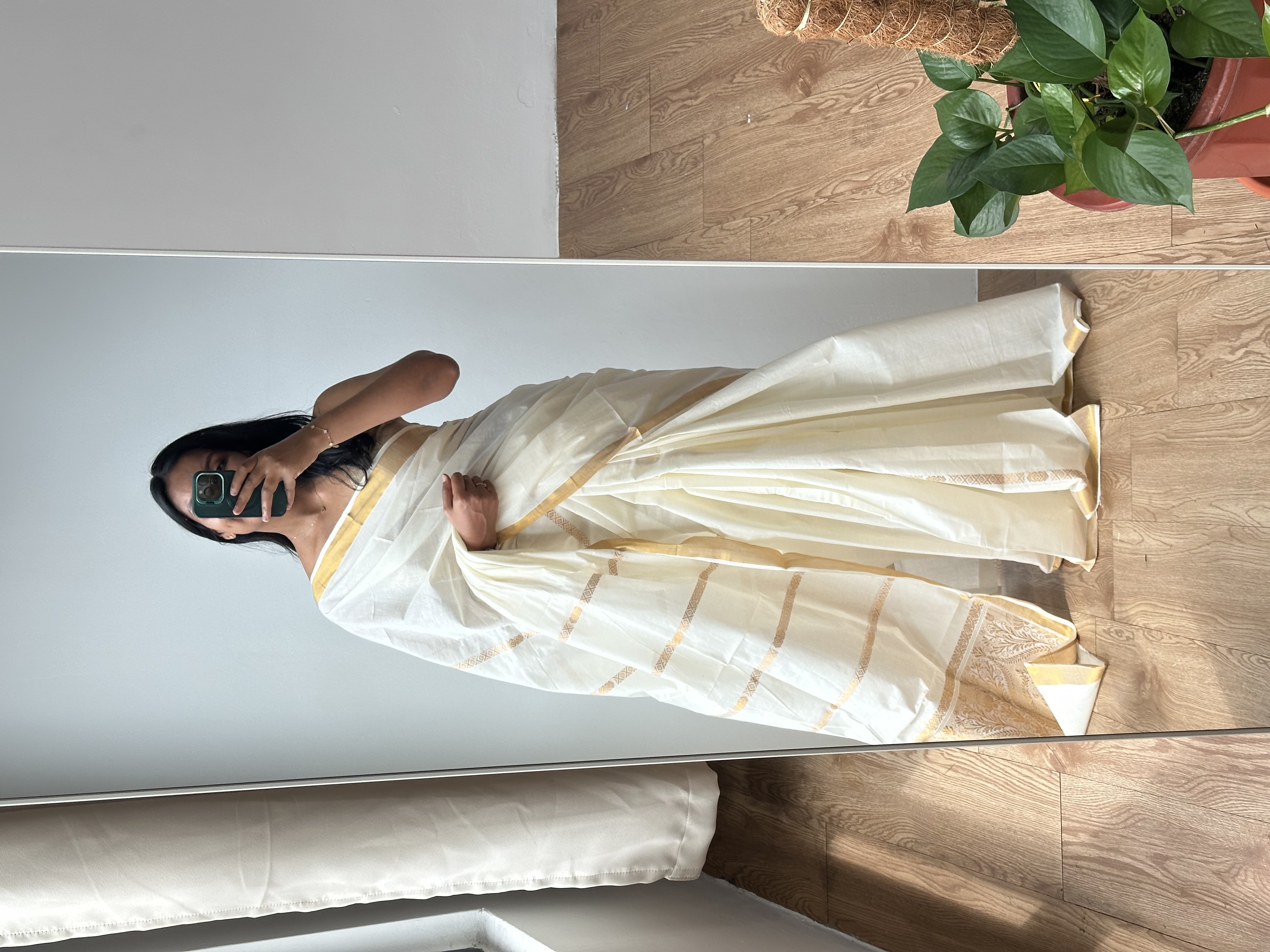 Handloom Cotton Kasavu Saree