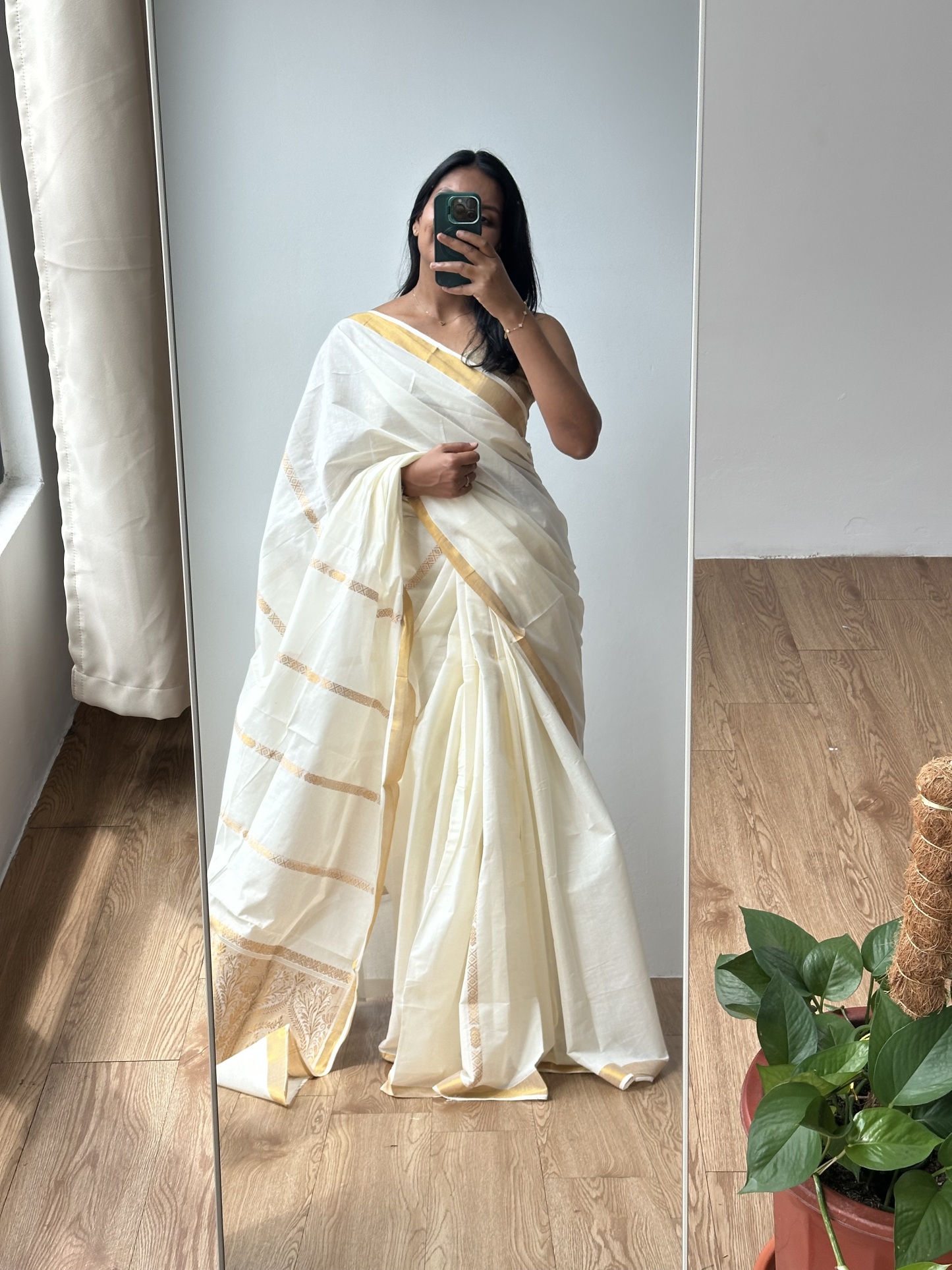 Handloom Cotton Kasavu Saree