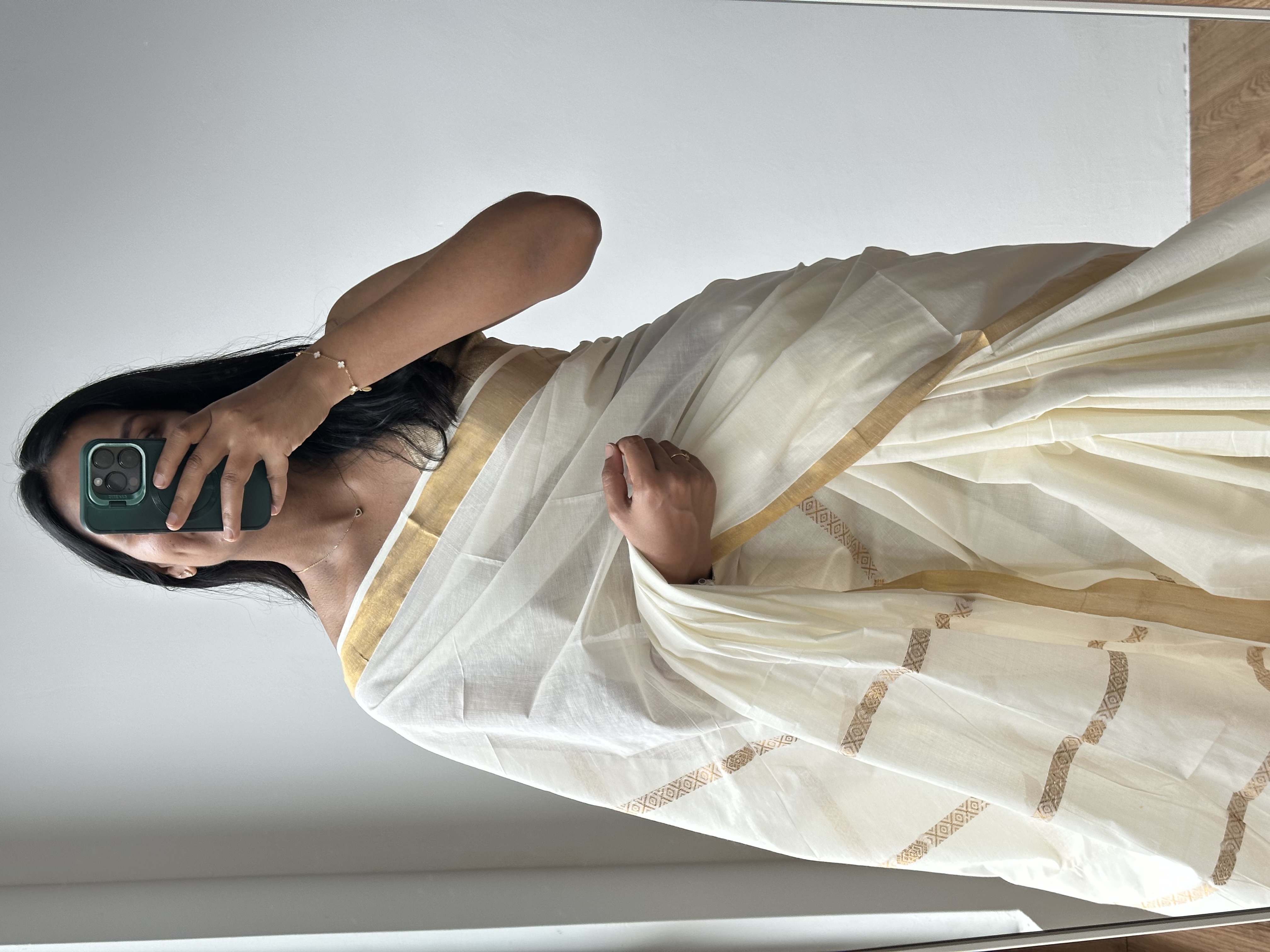 Handloom Cotton Kasavu Saree