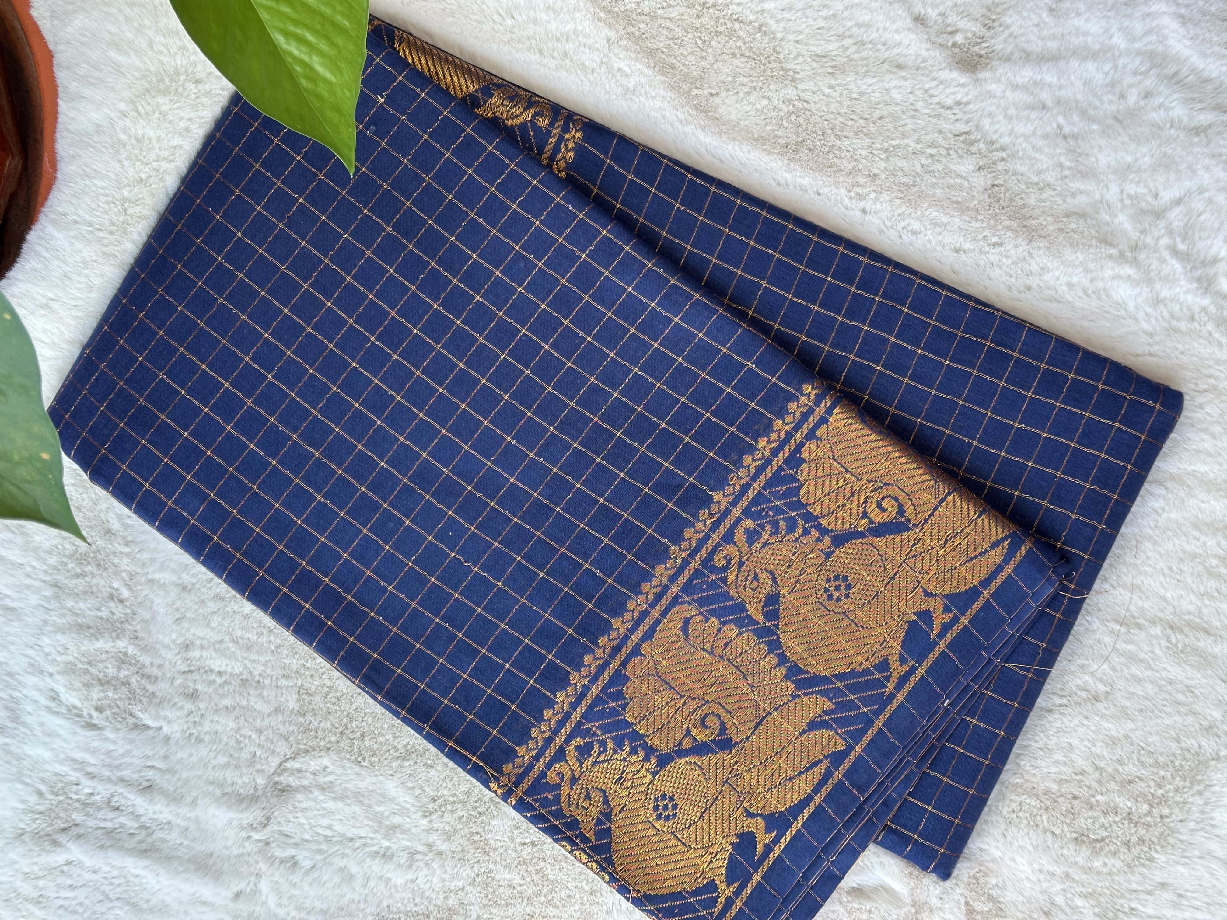 Handloom Sungudi Saree