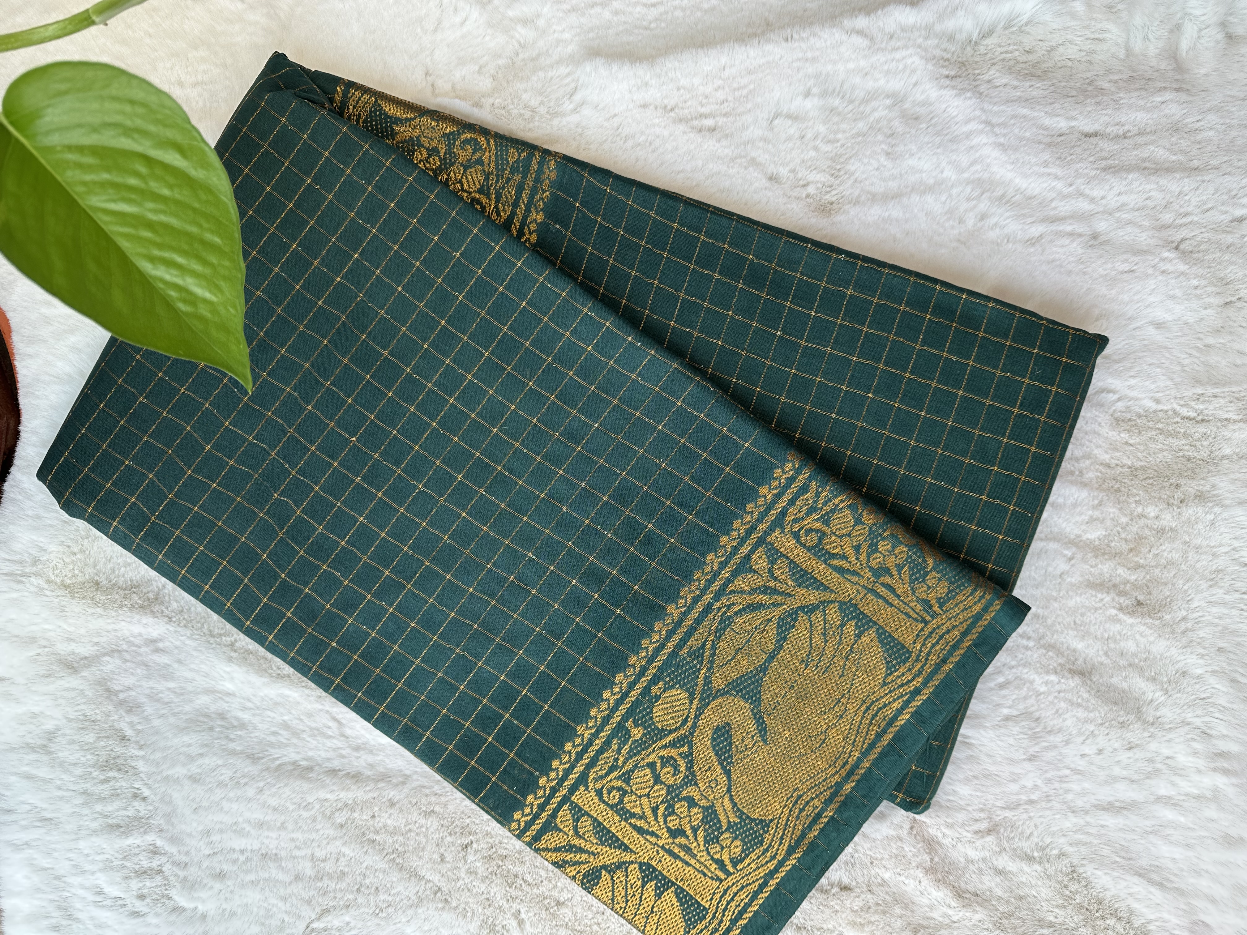 Handloom Sungudi Saree