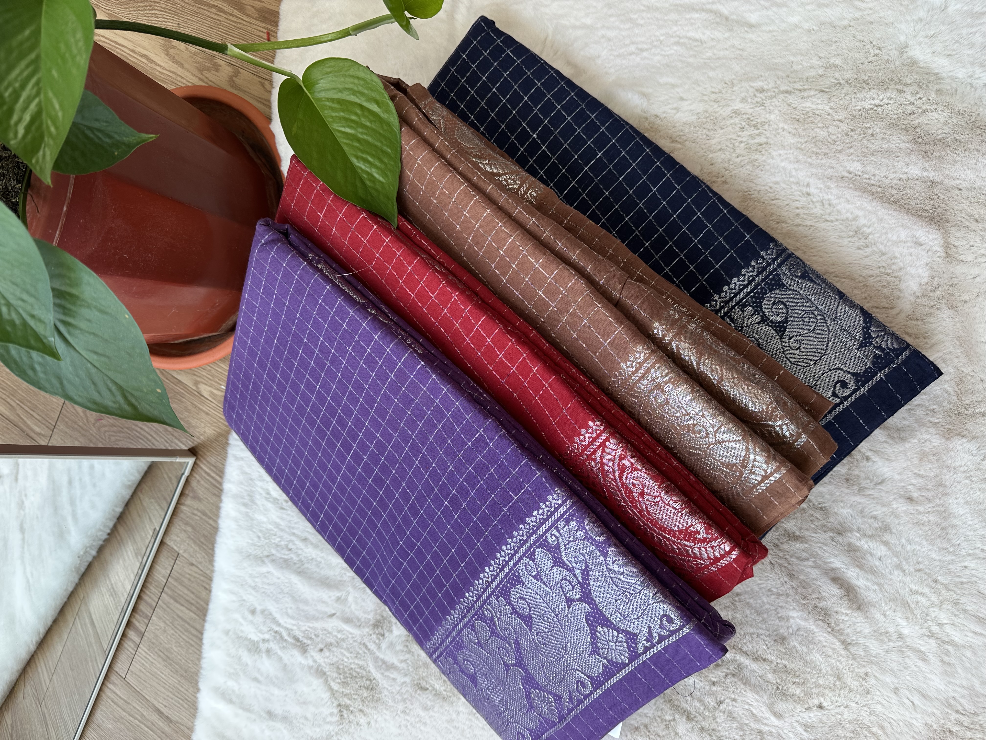 Handloom Sungudi Saree