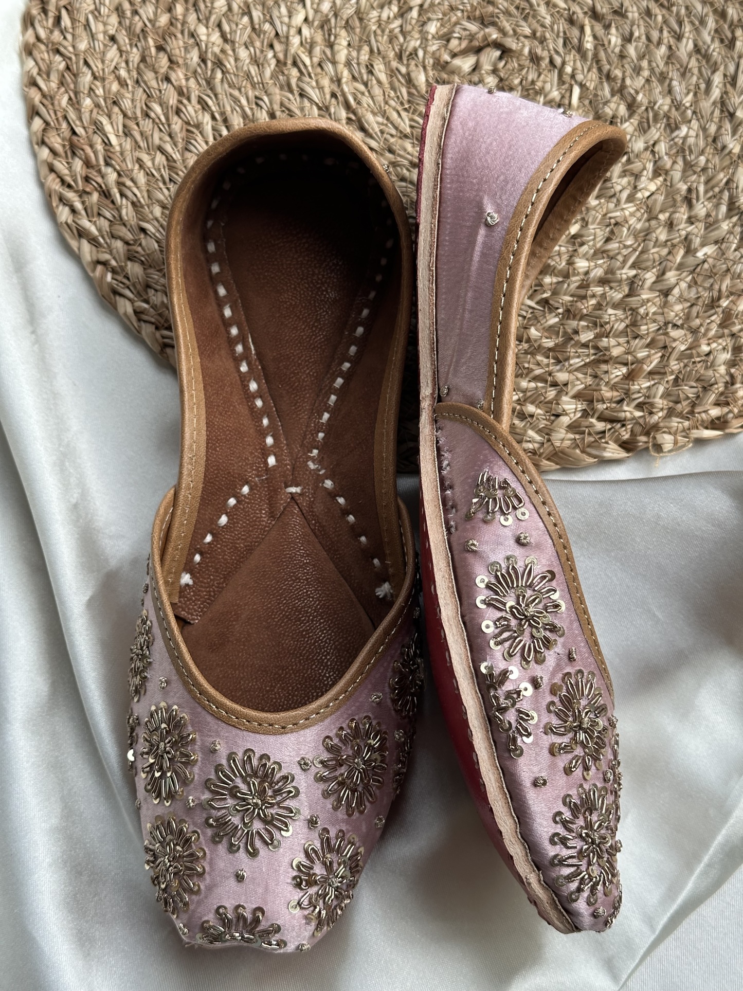 Pink Sequinned Jutti