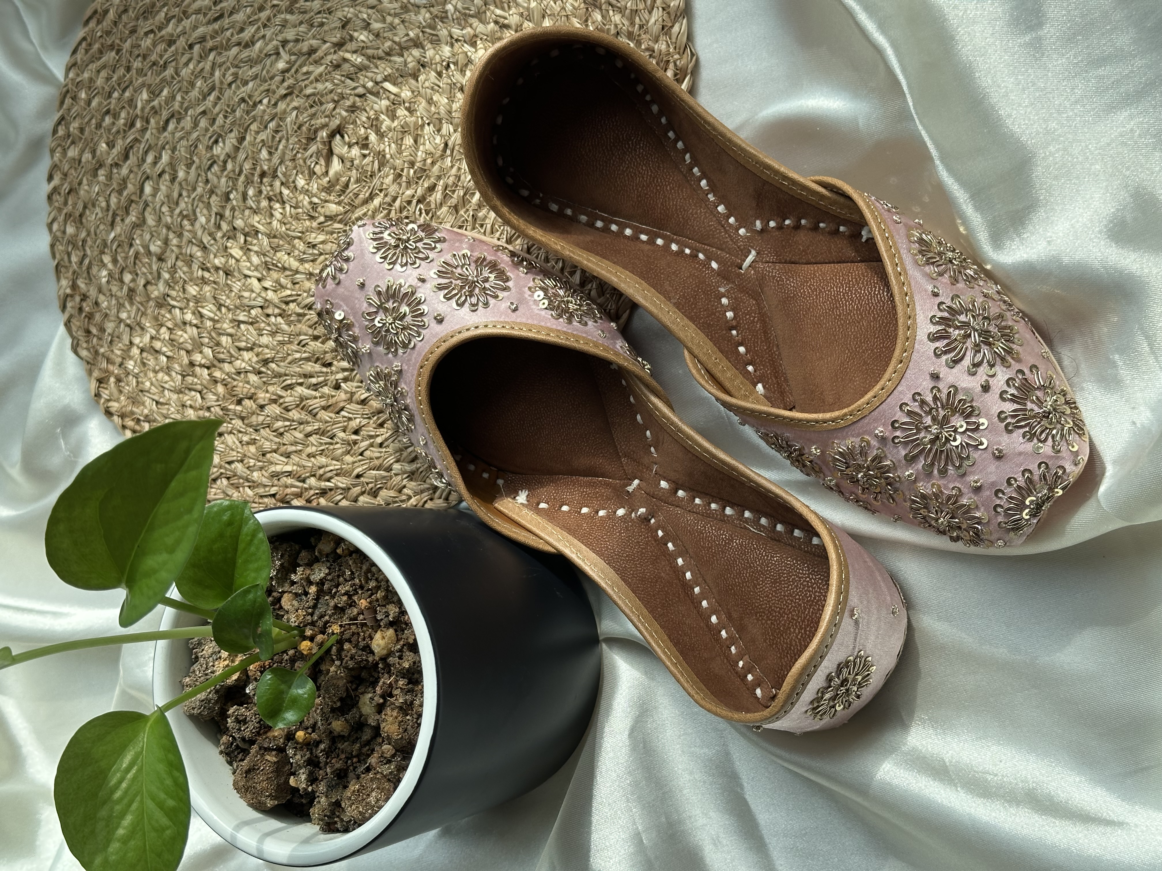 Pink Sequinned Jutti