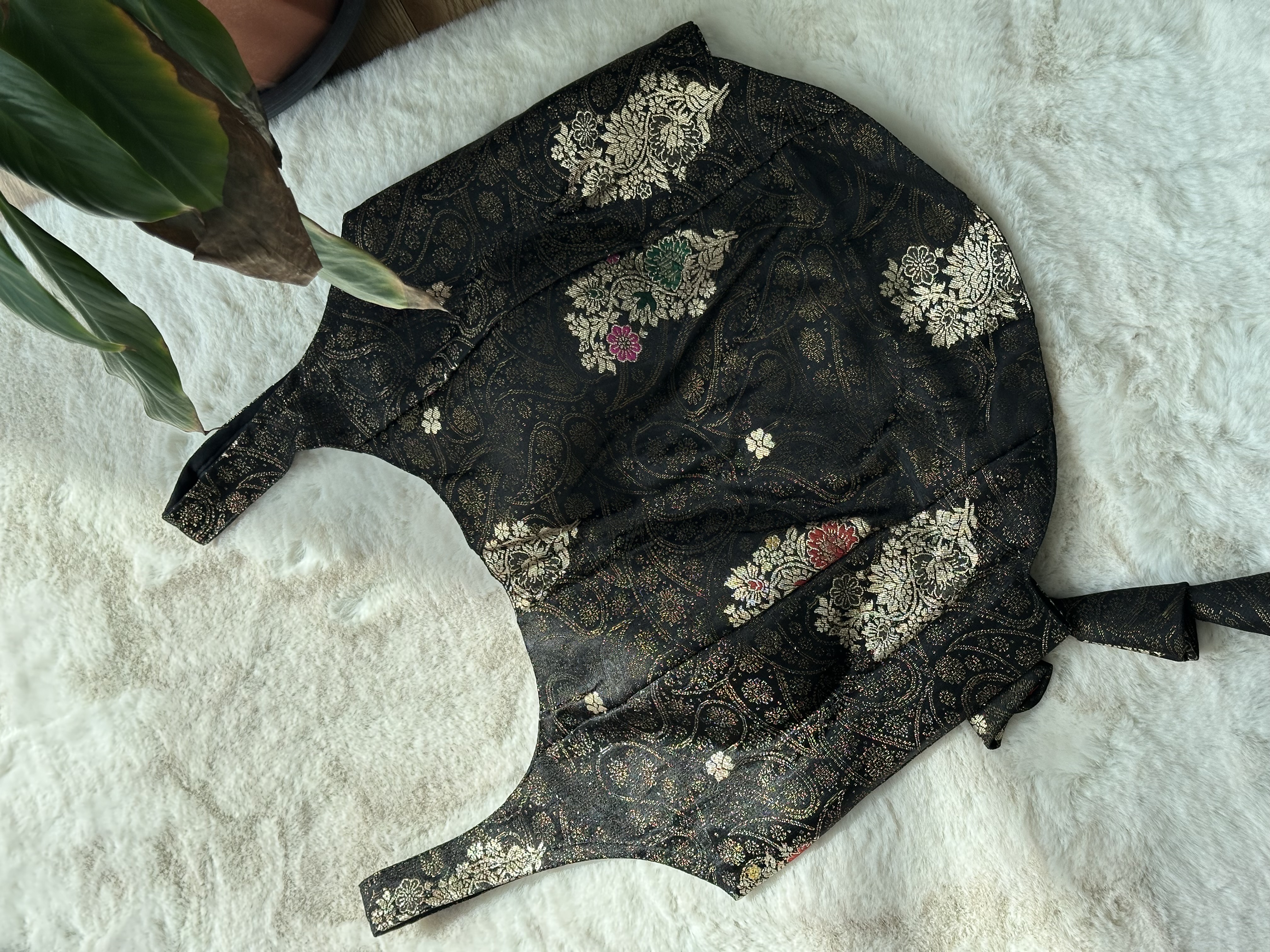 Banarasi Readymade Blouse