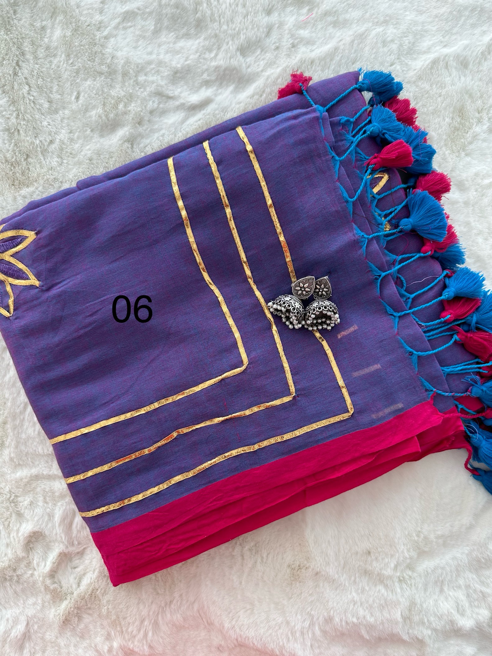 Mul Cotton Saree with Gota Pati