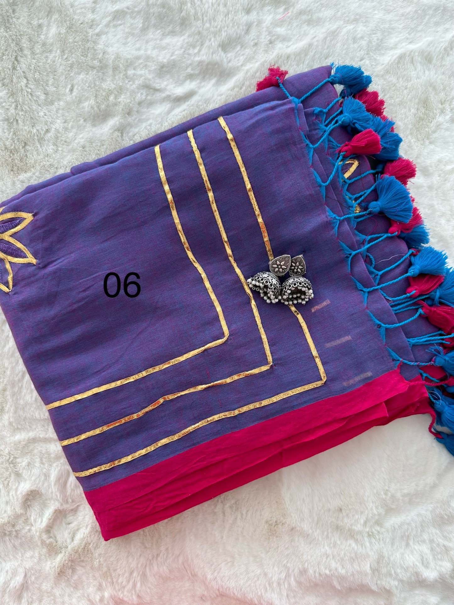 Mul Cotton Saree with Gota Pati