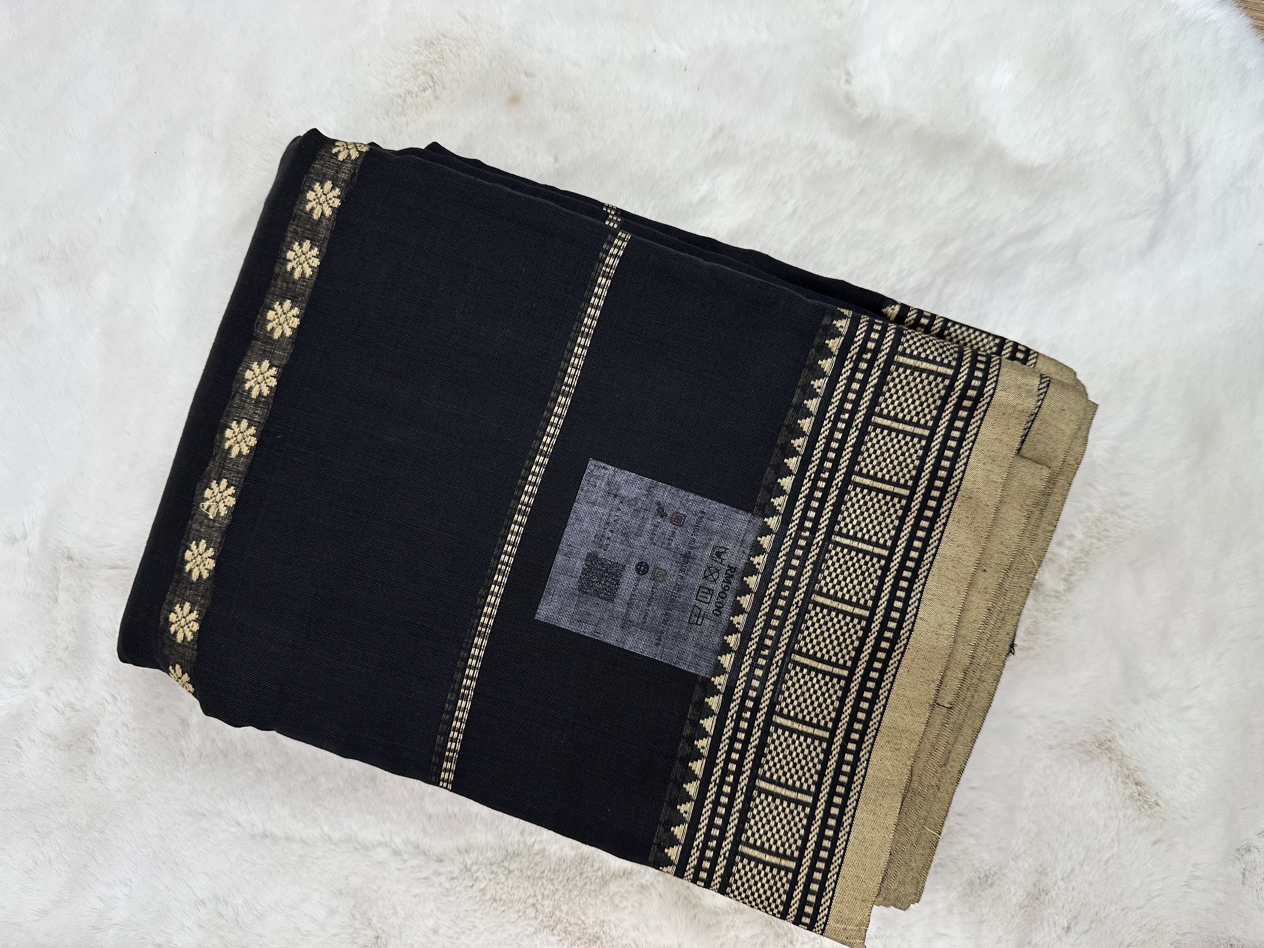 Small Buttas Narayanpet Saree (4)