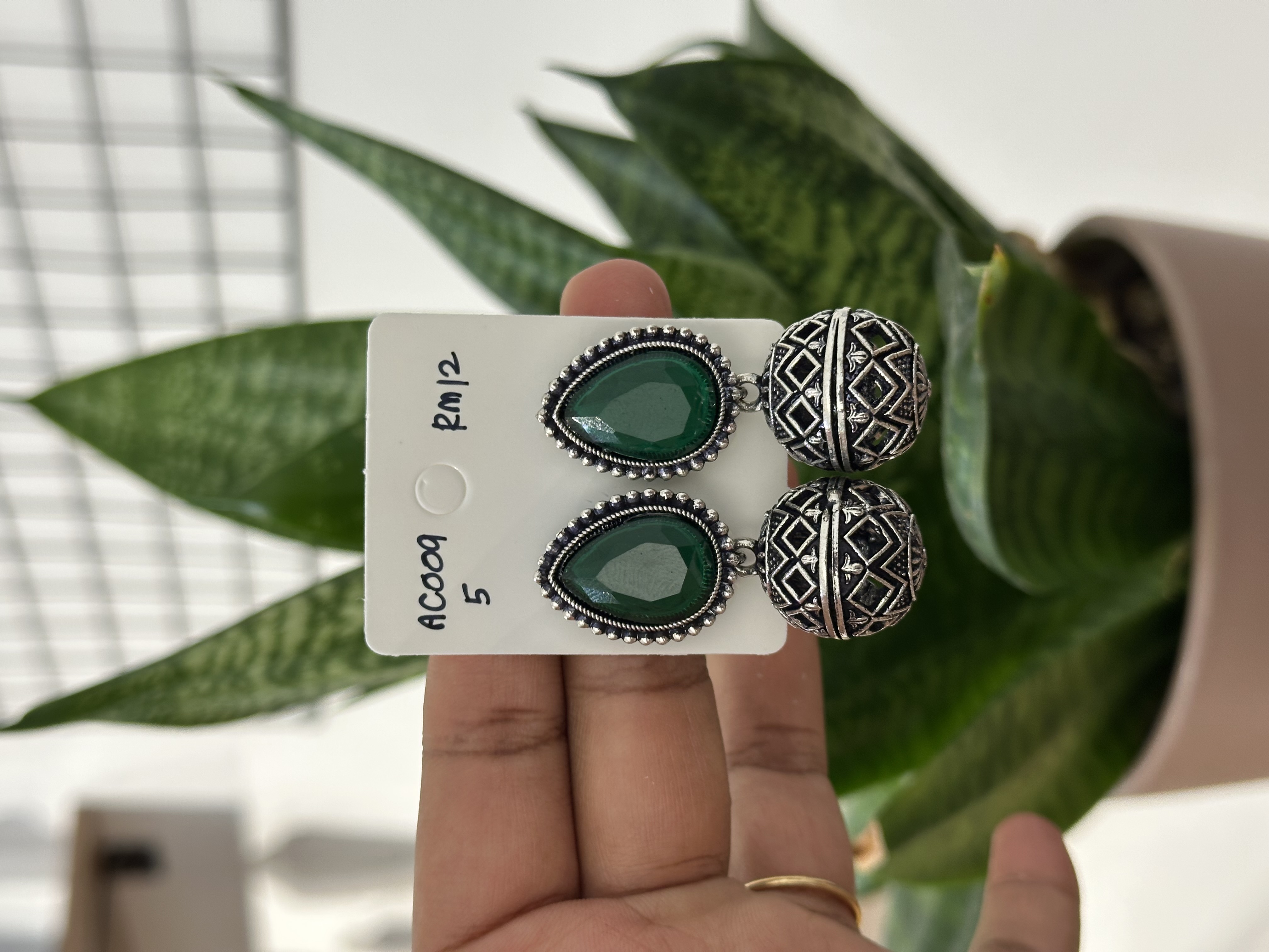 Ball Earring Silver Teardrop