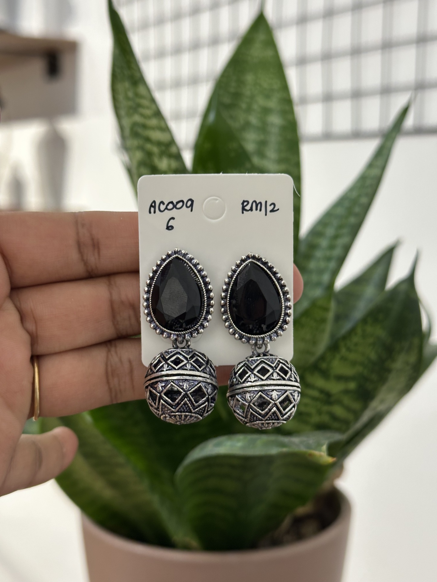 Ball Earring Silver Teardrop