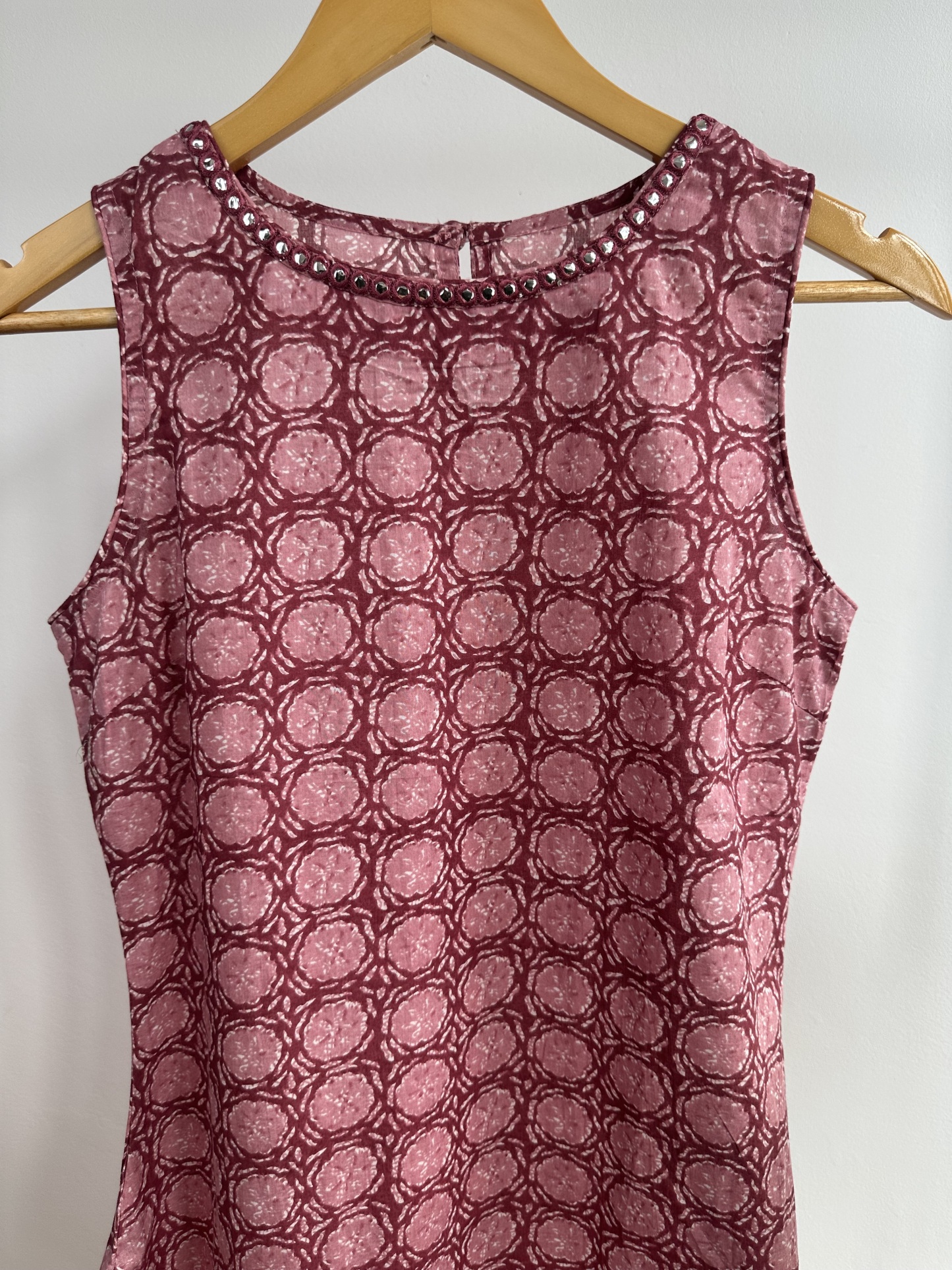 Sleeveless Cotton Kurta