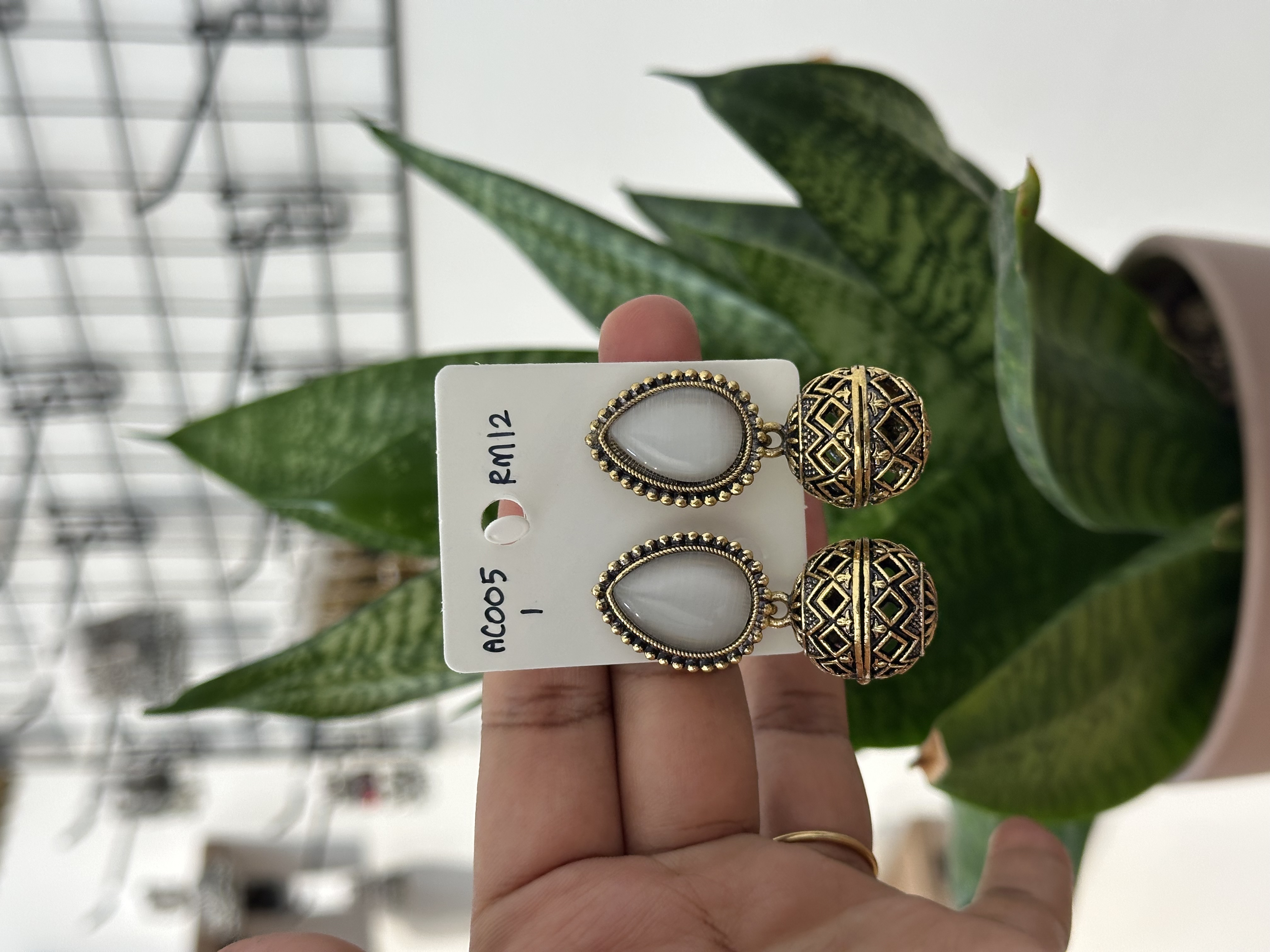 Ball Earring Gold Teardrop