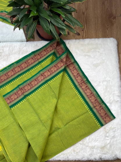 Handloom Cotton Saree without Blouse (60s)