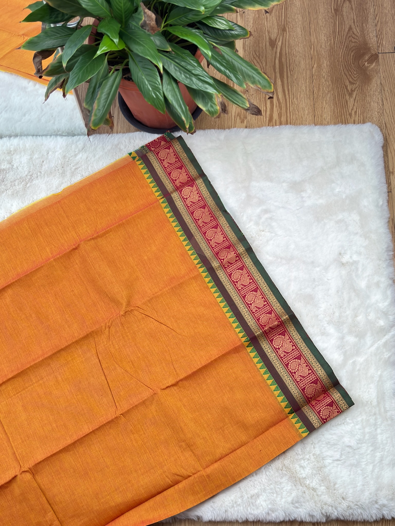 Handloom Cotton Saree without Blouse (60s)