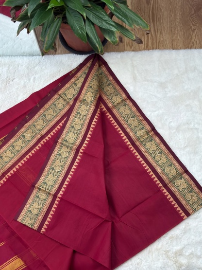 Handloom Cotton Saree without Blouse (60s)