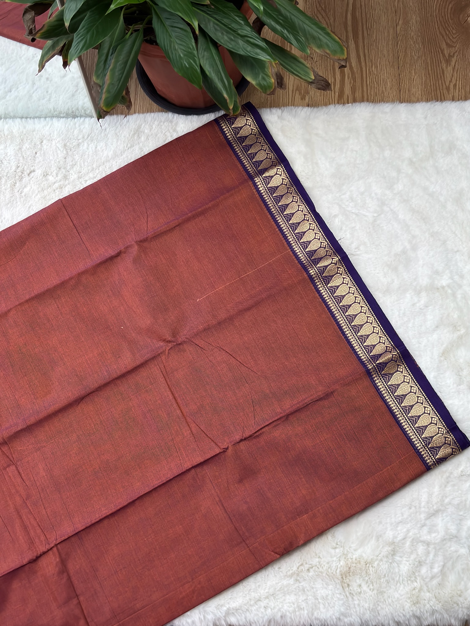 Handloom Cotton Saree without Blouse (60s)