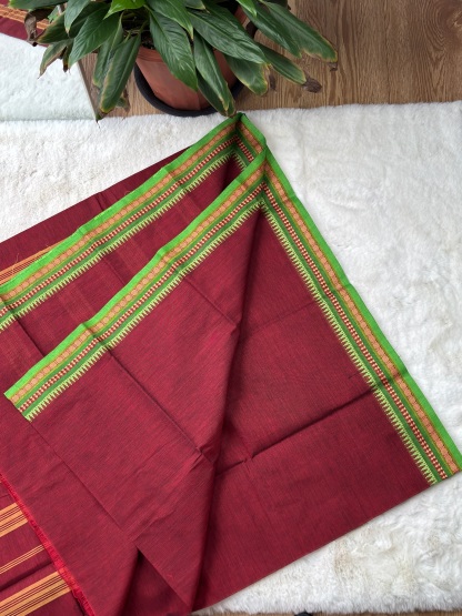 Handloom Cotton Saree with Blouse (60s)
