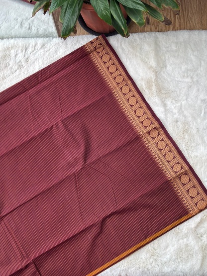 Oosi Kodu Handloom Cotton Saree without Blouse (60s)