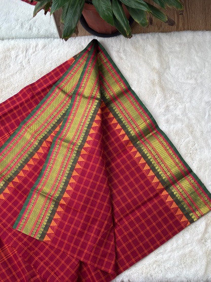 Handloom Cotton Saree without Blouse (60s)