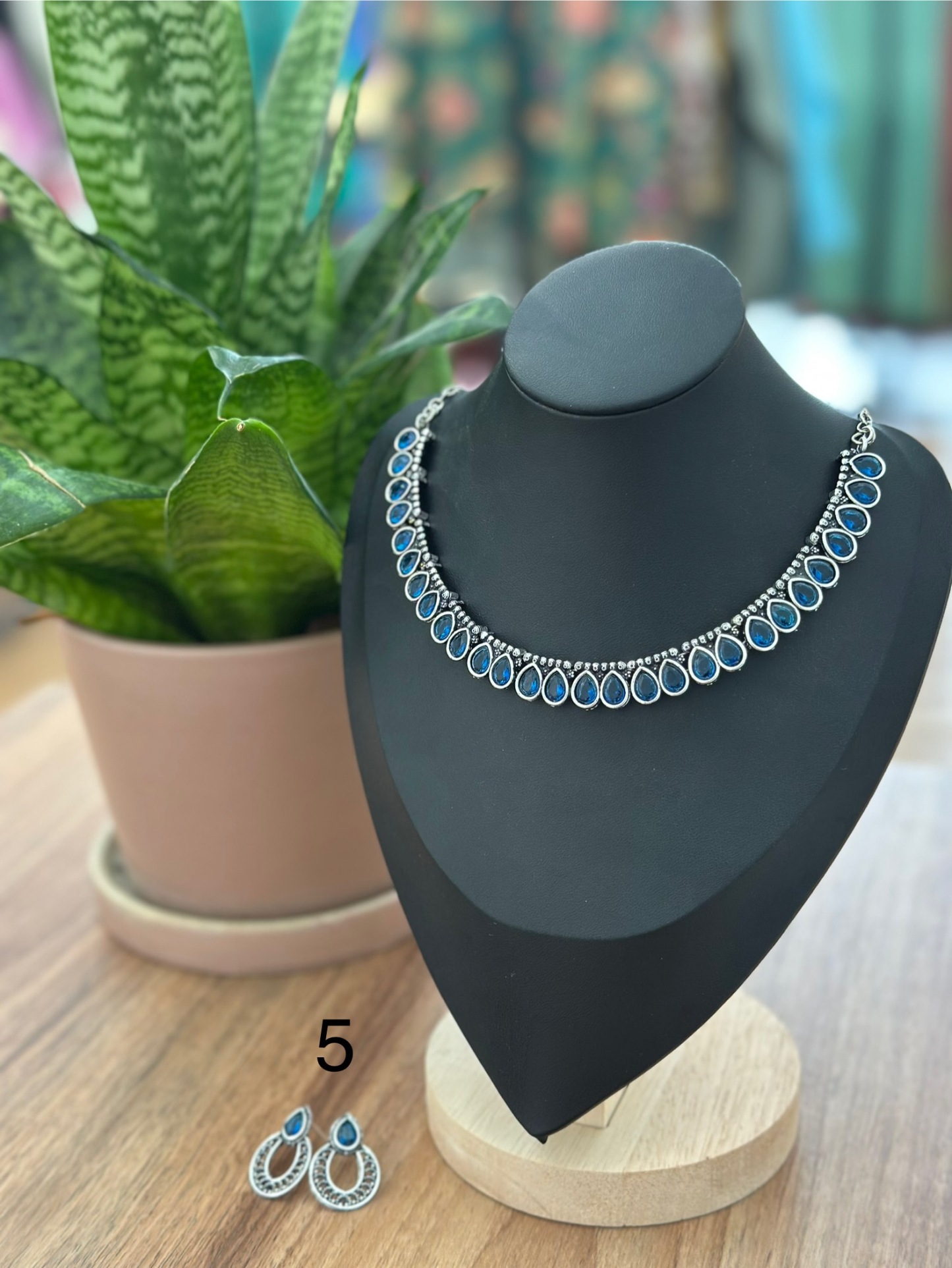 Silver Stone Choker Set