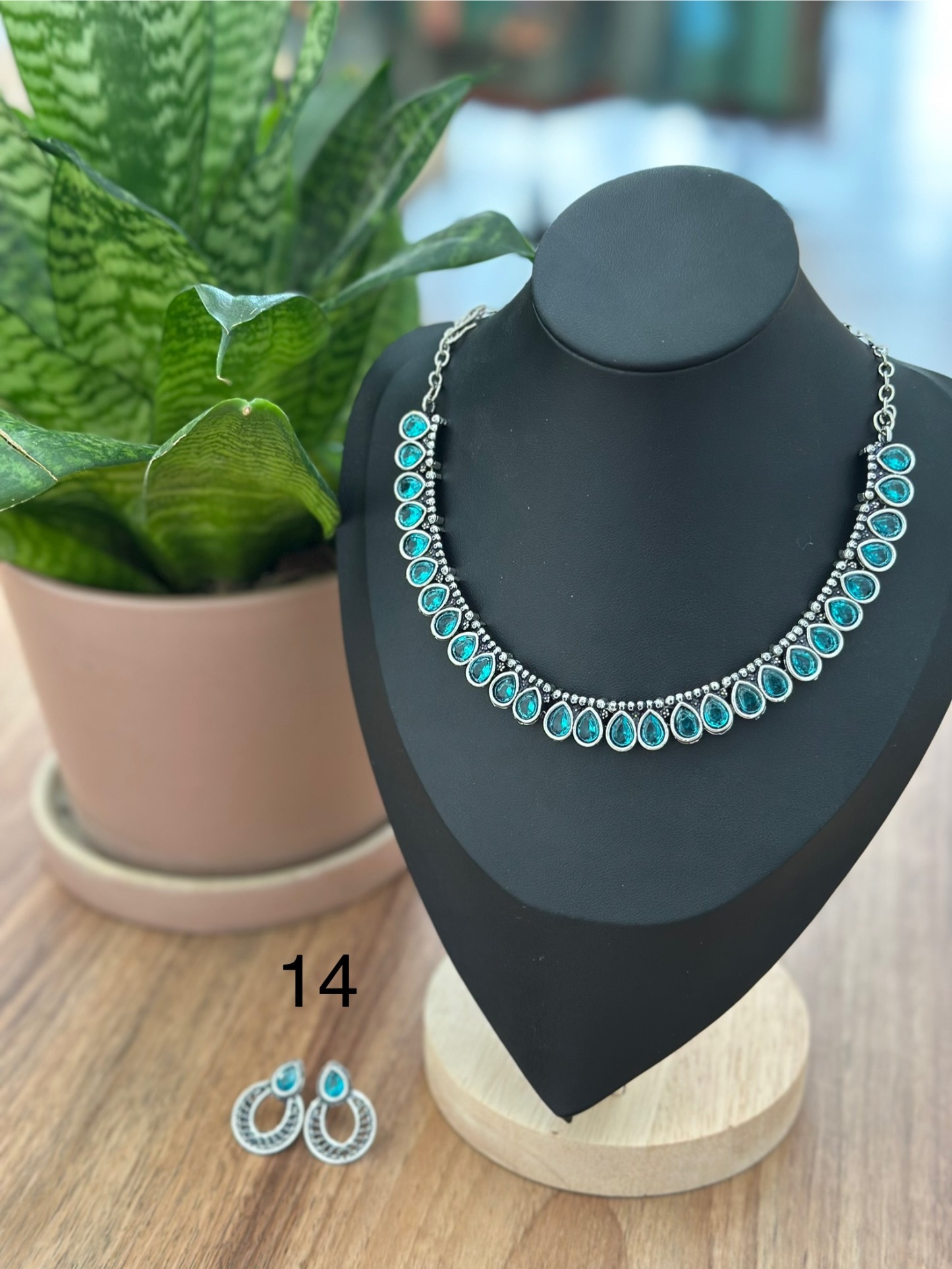Silver Stone Choker Set
