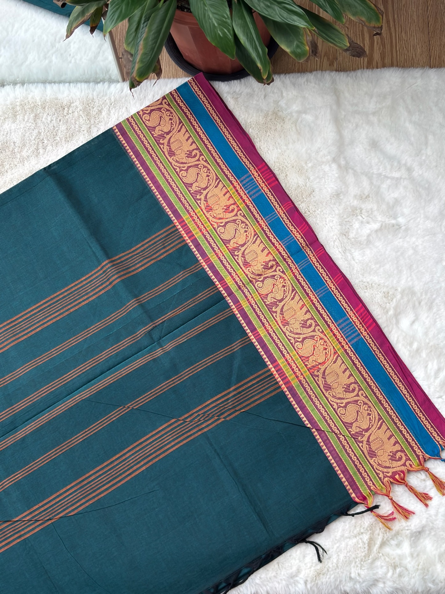 Handloom Cotton Saree with Blouse (80s)