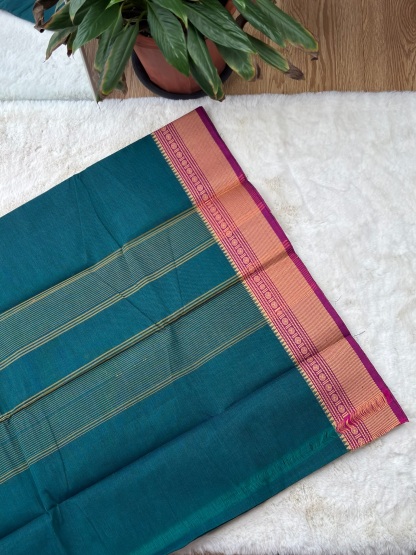 Handloom Cotton Saree without Blouse (60s)
