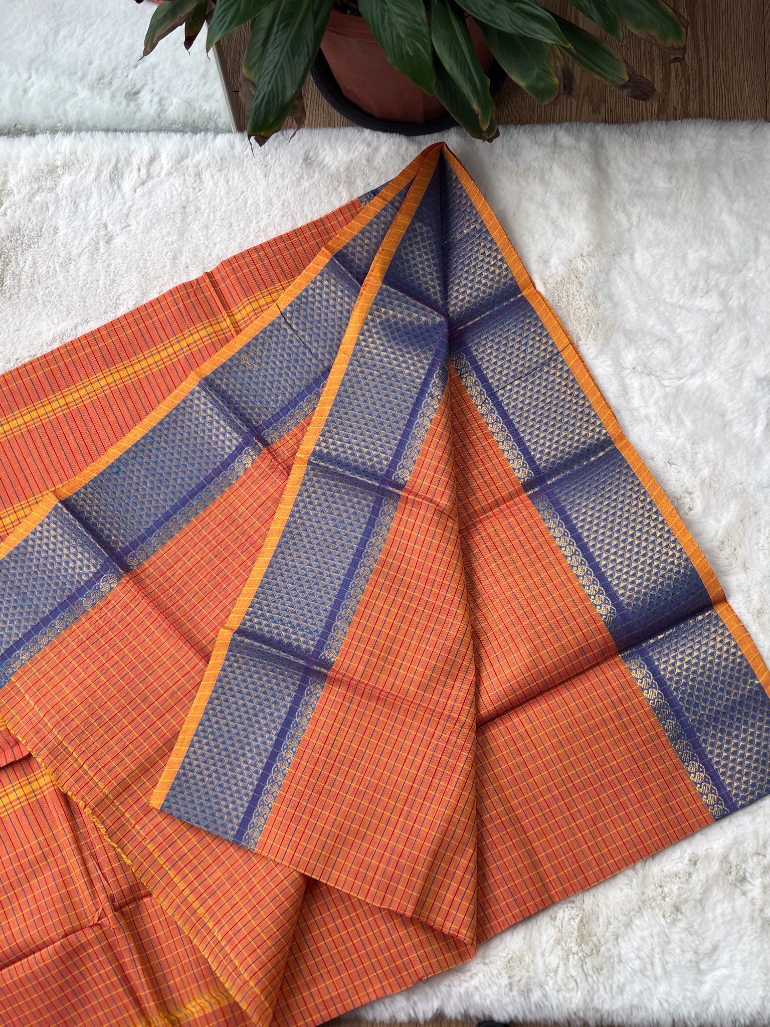 Handloom Cotton Saree without Blouse (60s)