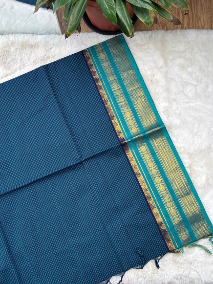 Handloom Cotton Saree with Blouse (80s)