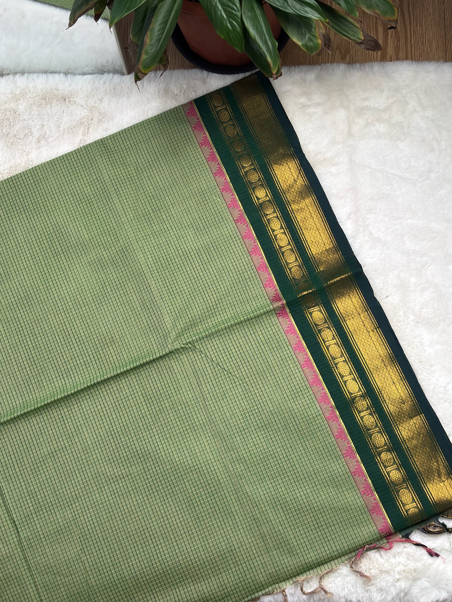 Handloom Cotton Saree with Blouse (80s)