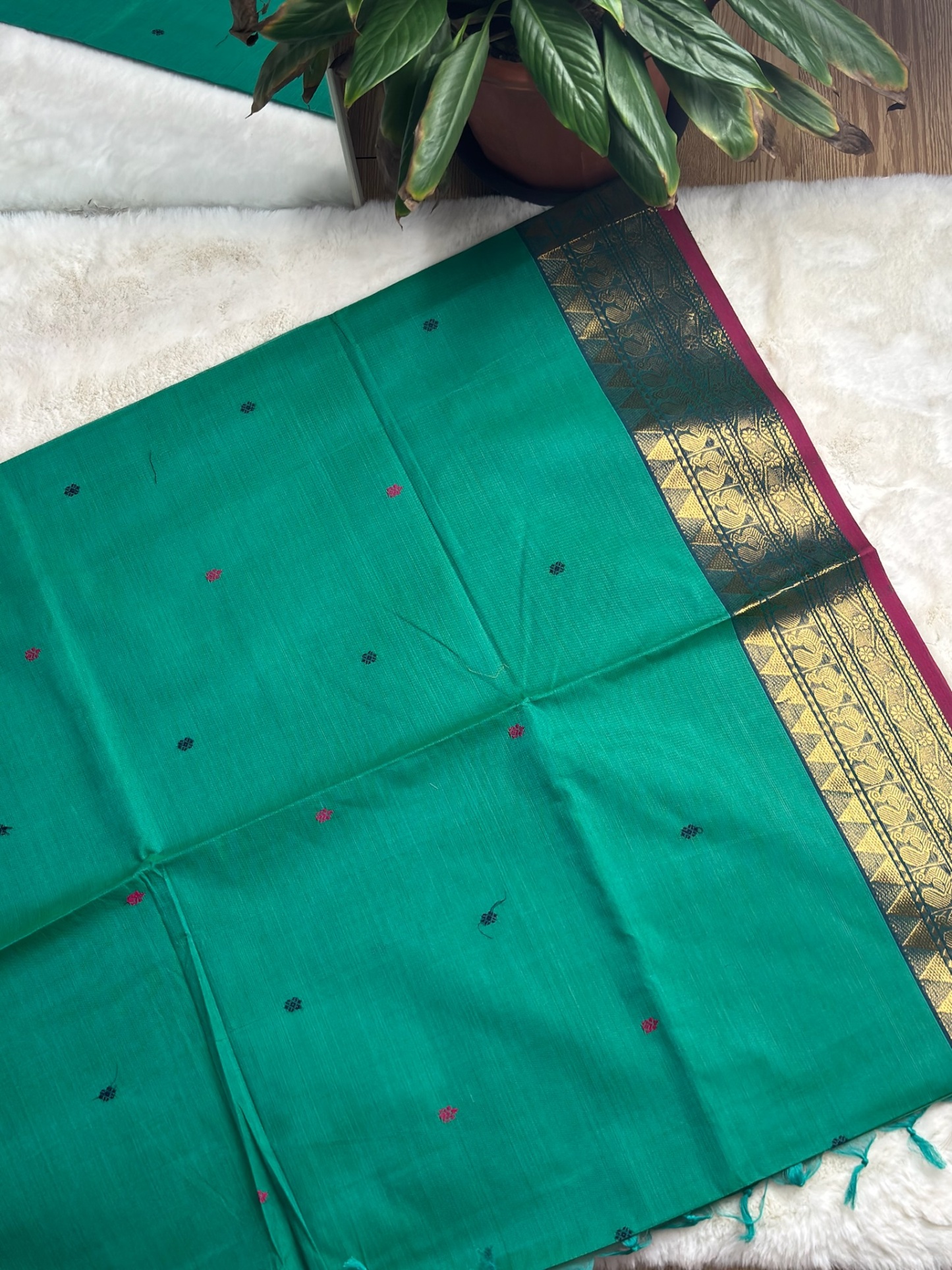 Handloom Cotton Saree with Blouse (80s)